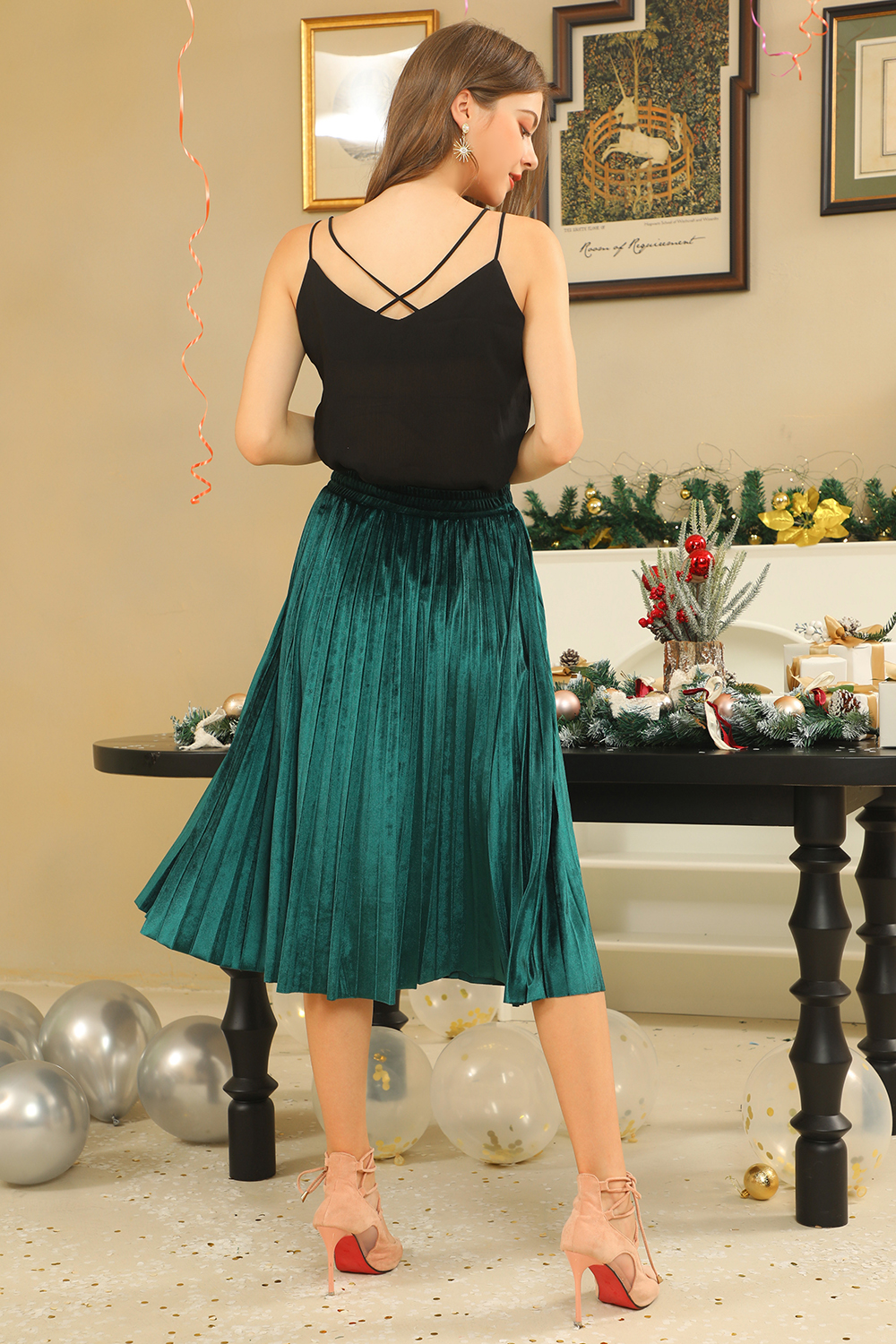 Classic Ruched Solid Color Velvet Midi Skirt