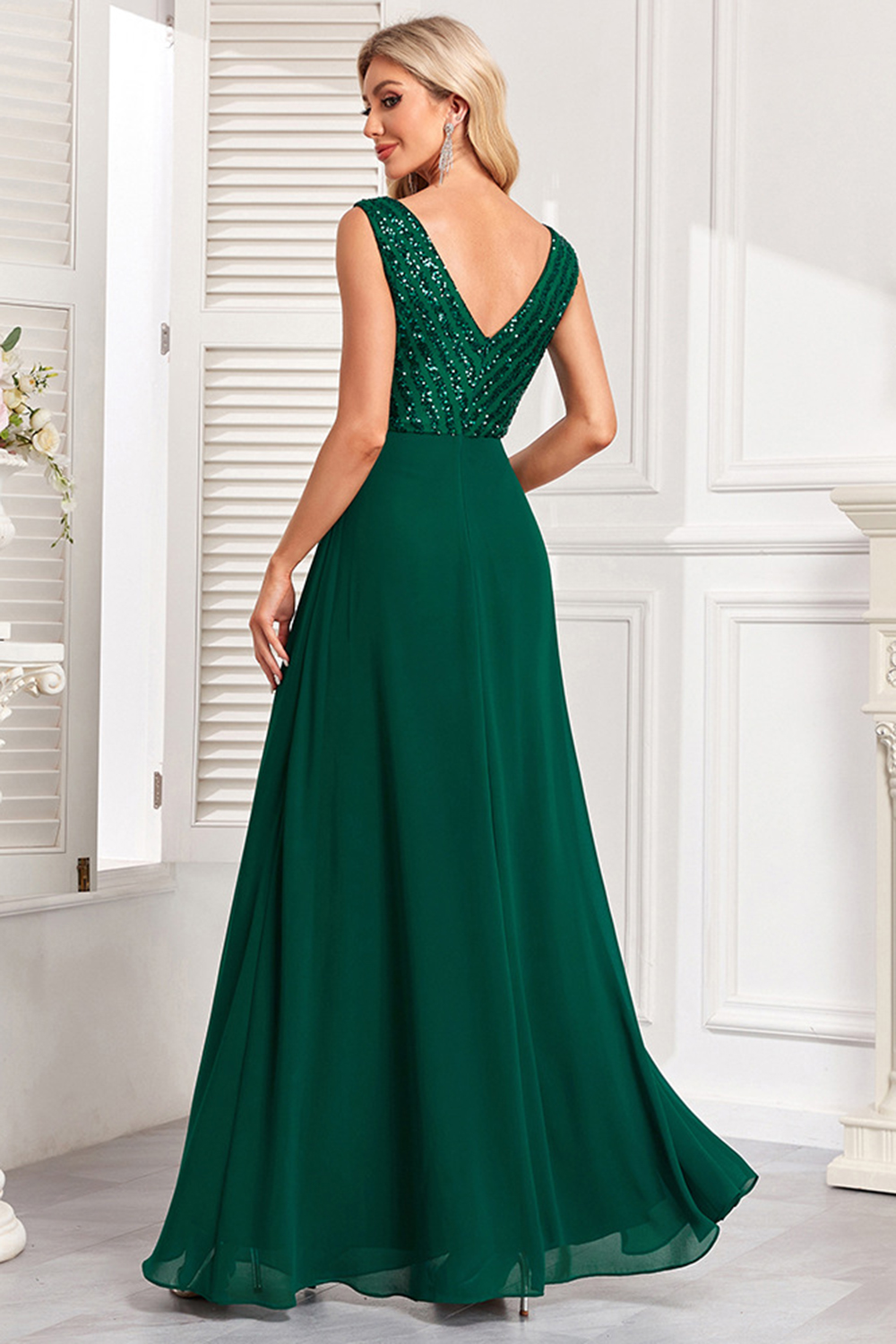 Enchanting Dark Green Chiffon V-Back Prom & Evening Gown