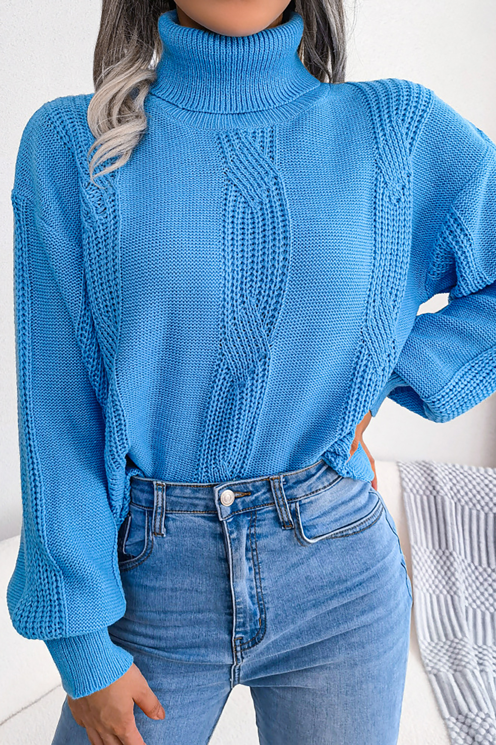 Turtleneck Lantern Sleeve Cable-Knit European-Style Loose-Fit Sweater