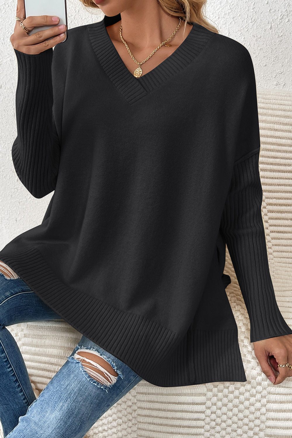 Long-Sleeve V-Neck Arctic Velvet Casual Sweater