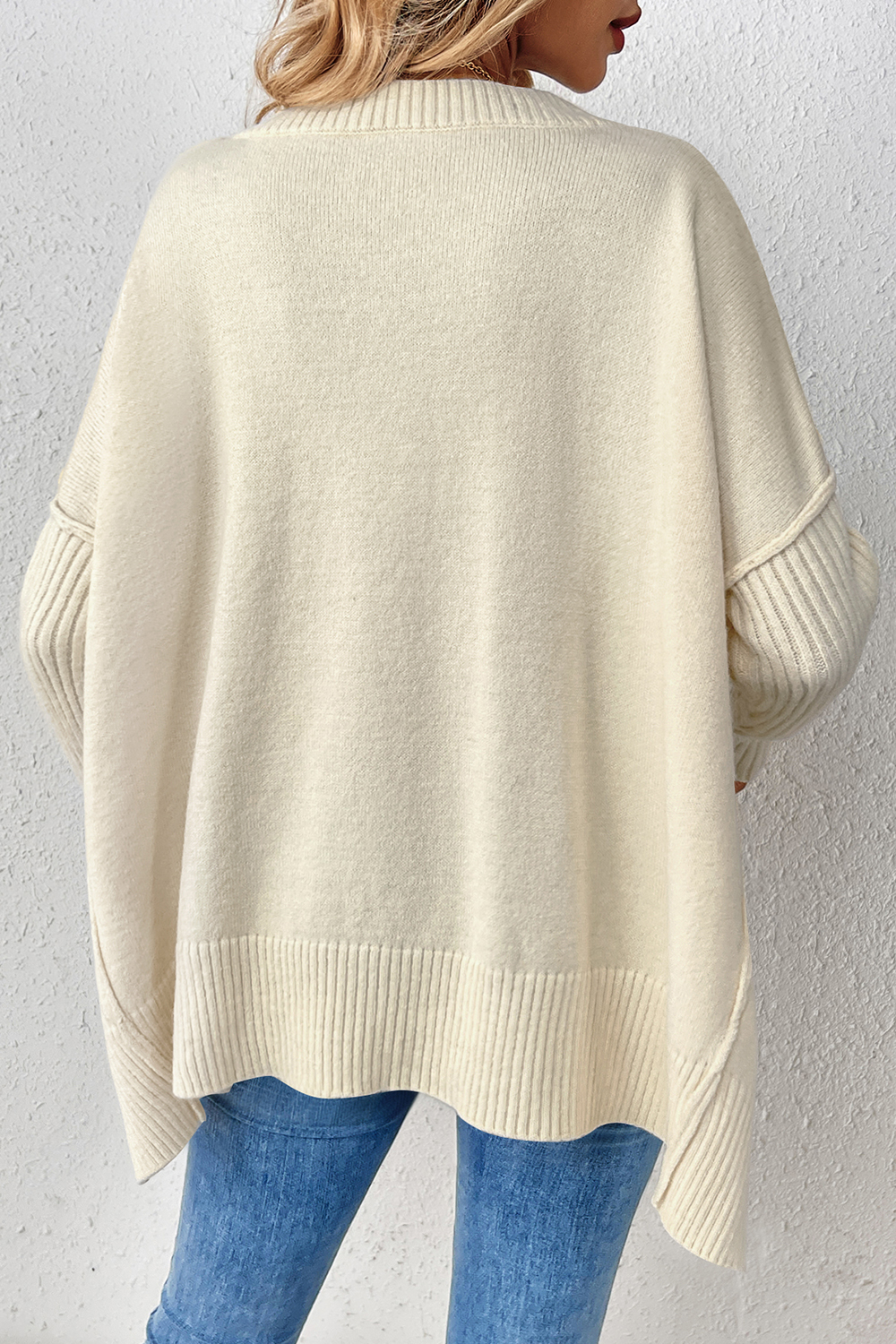 Long-Sleeve V-Neck Arctic Velvet Casual Sweater