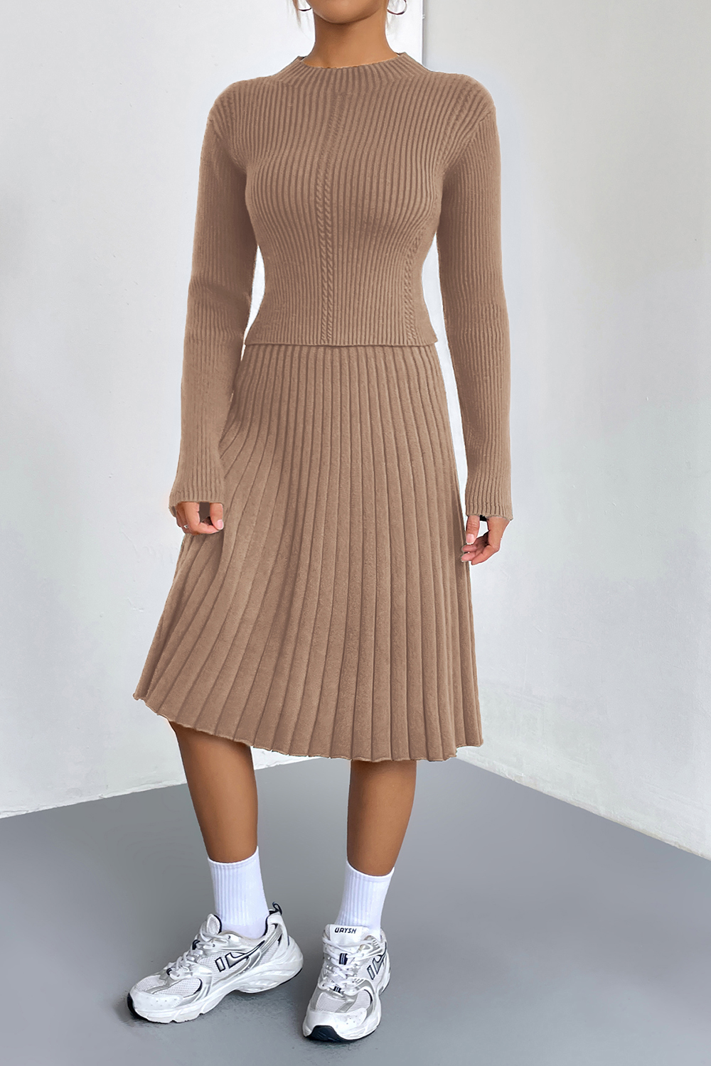 Long-Sleeve Solid Color Round-Neck Pleated Elegant Two-Piece Sweater Dress