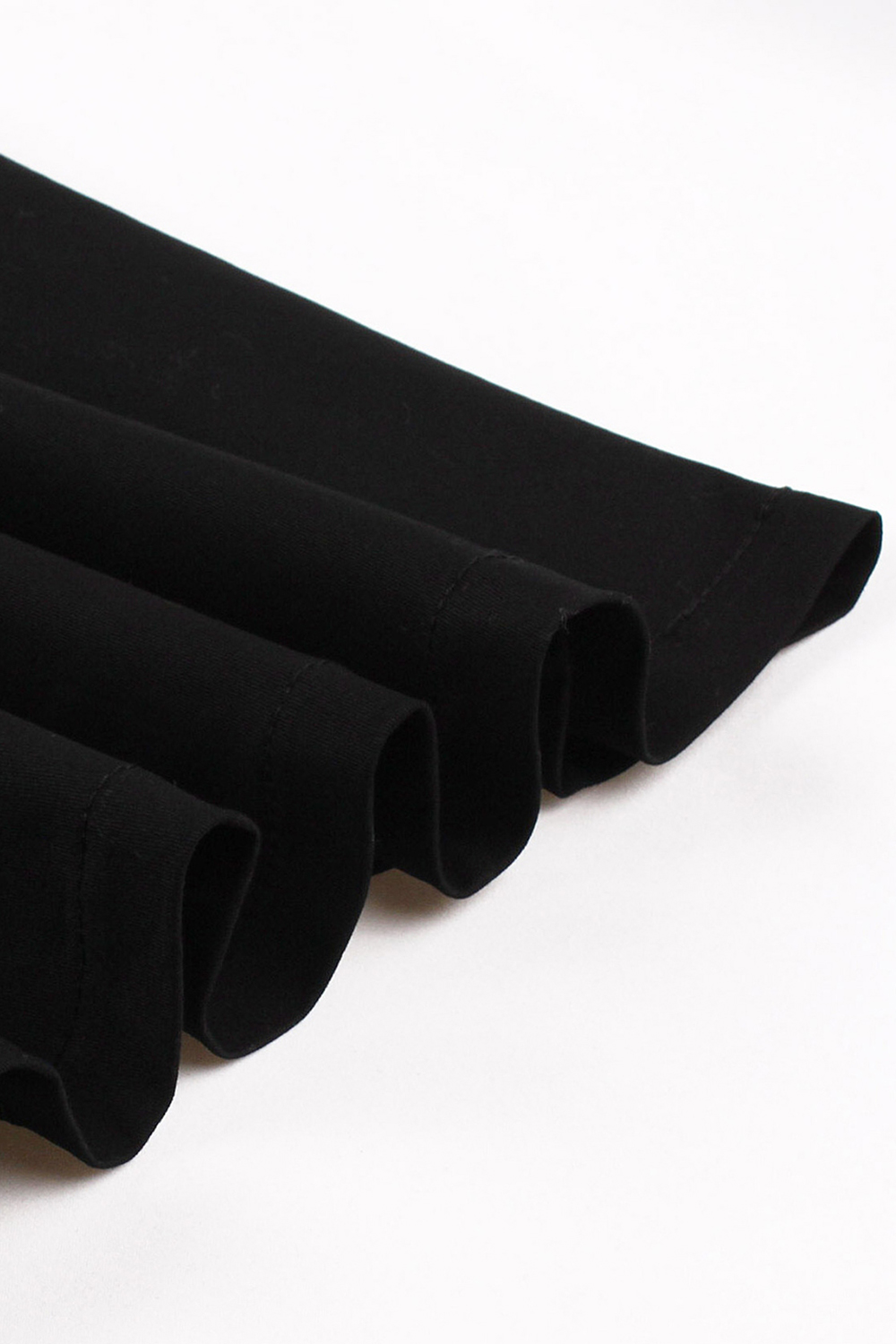 Modest Vintage Black Grid A-Line Swing Dress with Belt