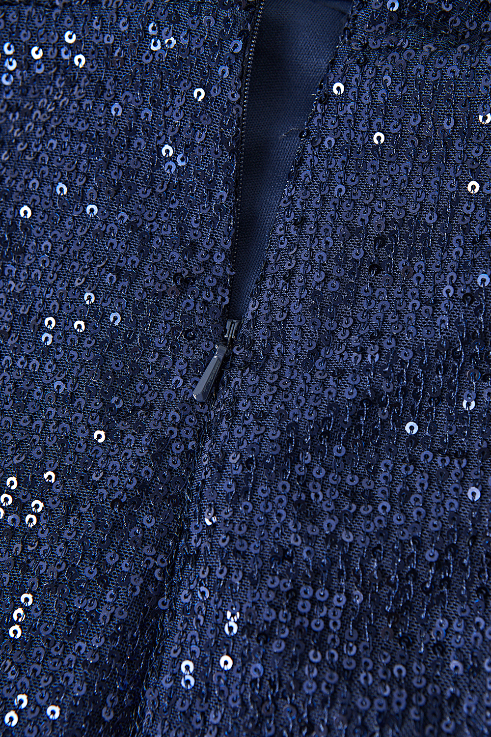 Elegant V-Neck Sleeveless Ruched Sequin Straight Cocktail Gown