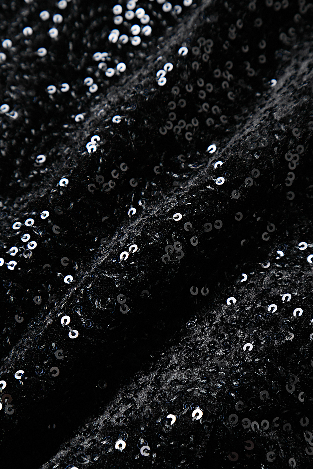 Elegant Sequined Women's Tuxedo - Perfect for Cocktail and Formal Occasions