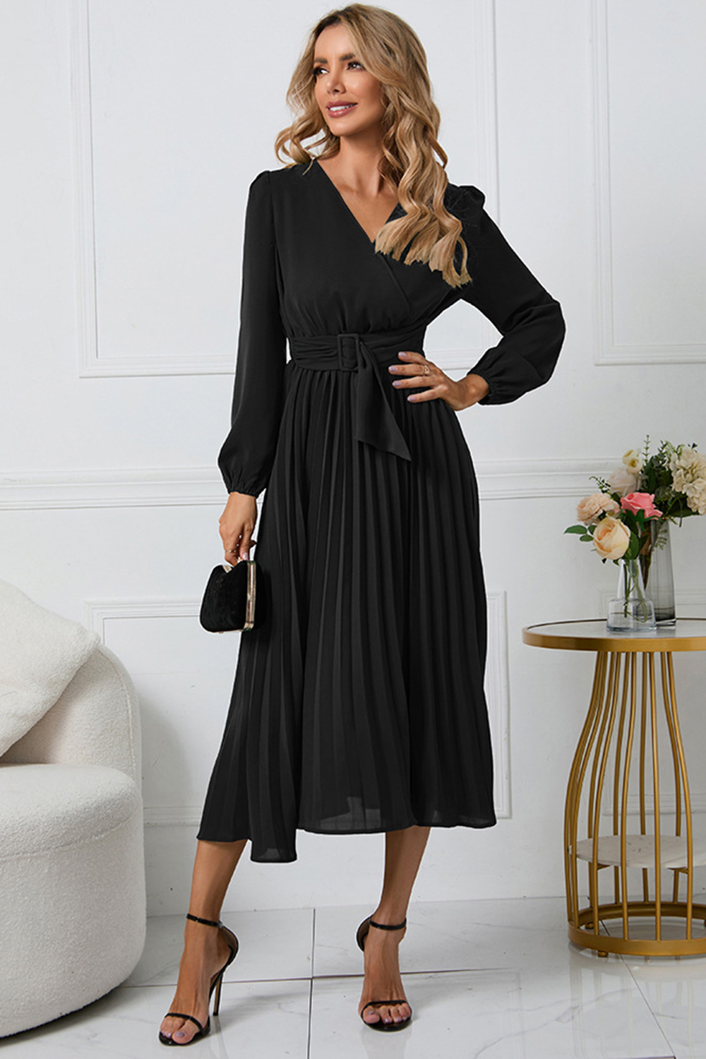 Elegant slim fitA-line Waist V-neck pleated cocktail dress
