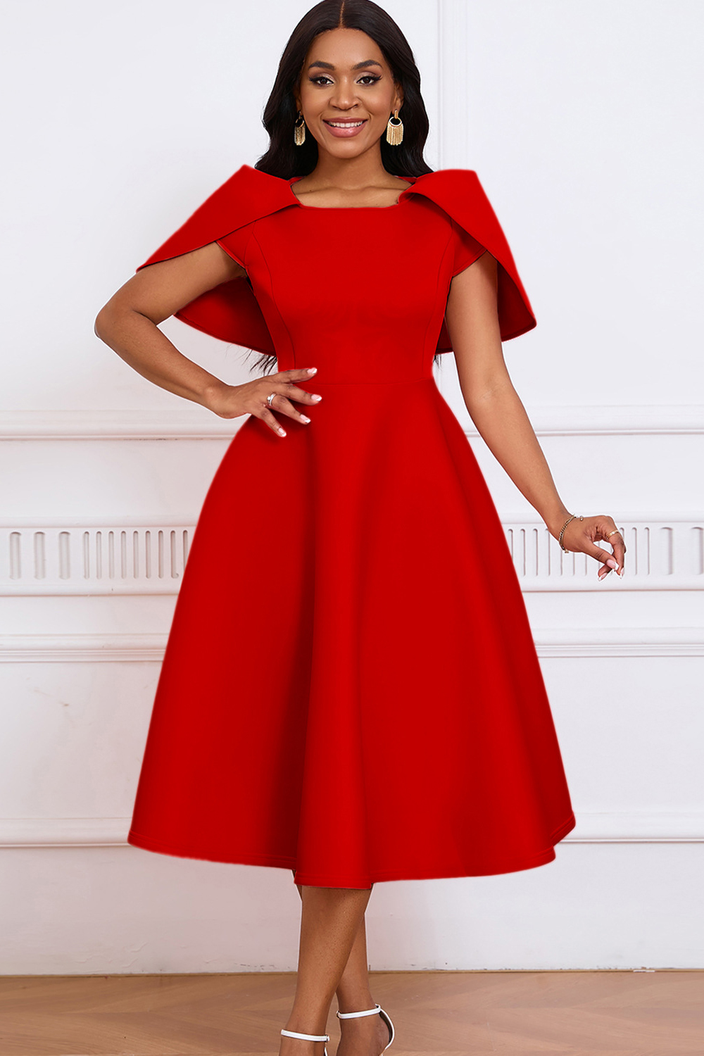 Round Neck Ruched Short Sleeve Knee-Length Cocktail Dress