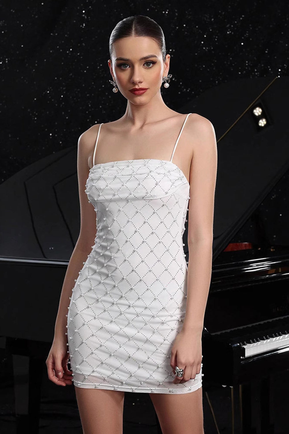 Sparkly White Tight Spaghetti Straps Short Homecoming Dress with Pearls