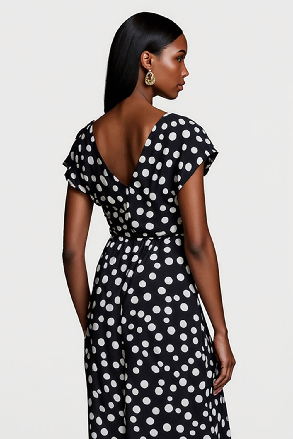 Black and White V-Neck Polka Dot Maxi Work Dress with Short Sleeves