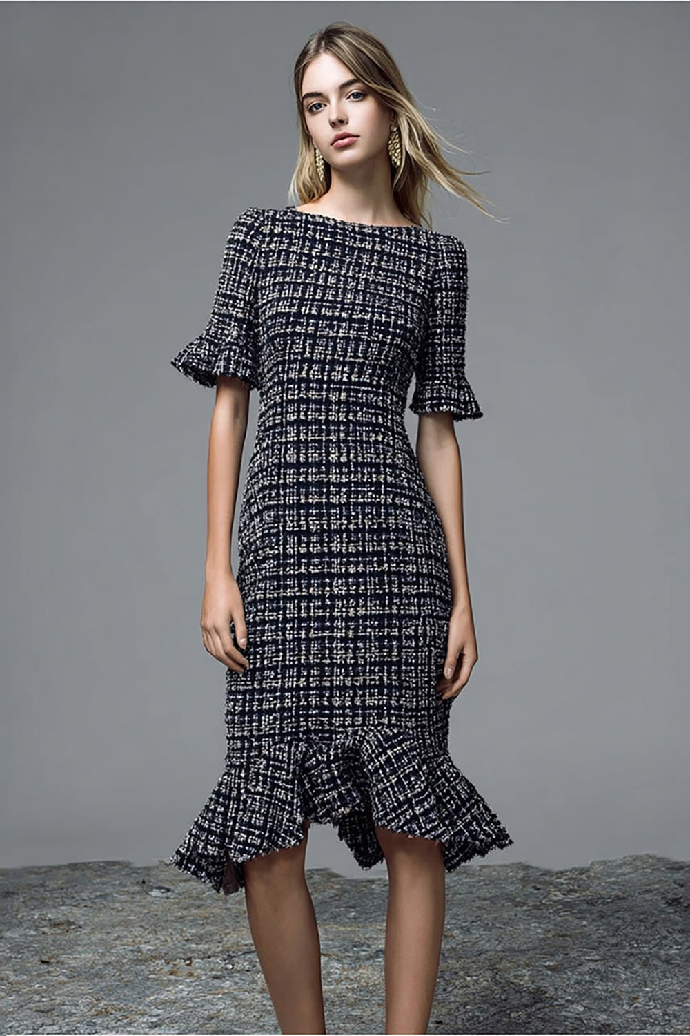 Black Tweed Plaid Midi Ruffled Homecoming Outfits with Short Sleeves