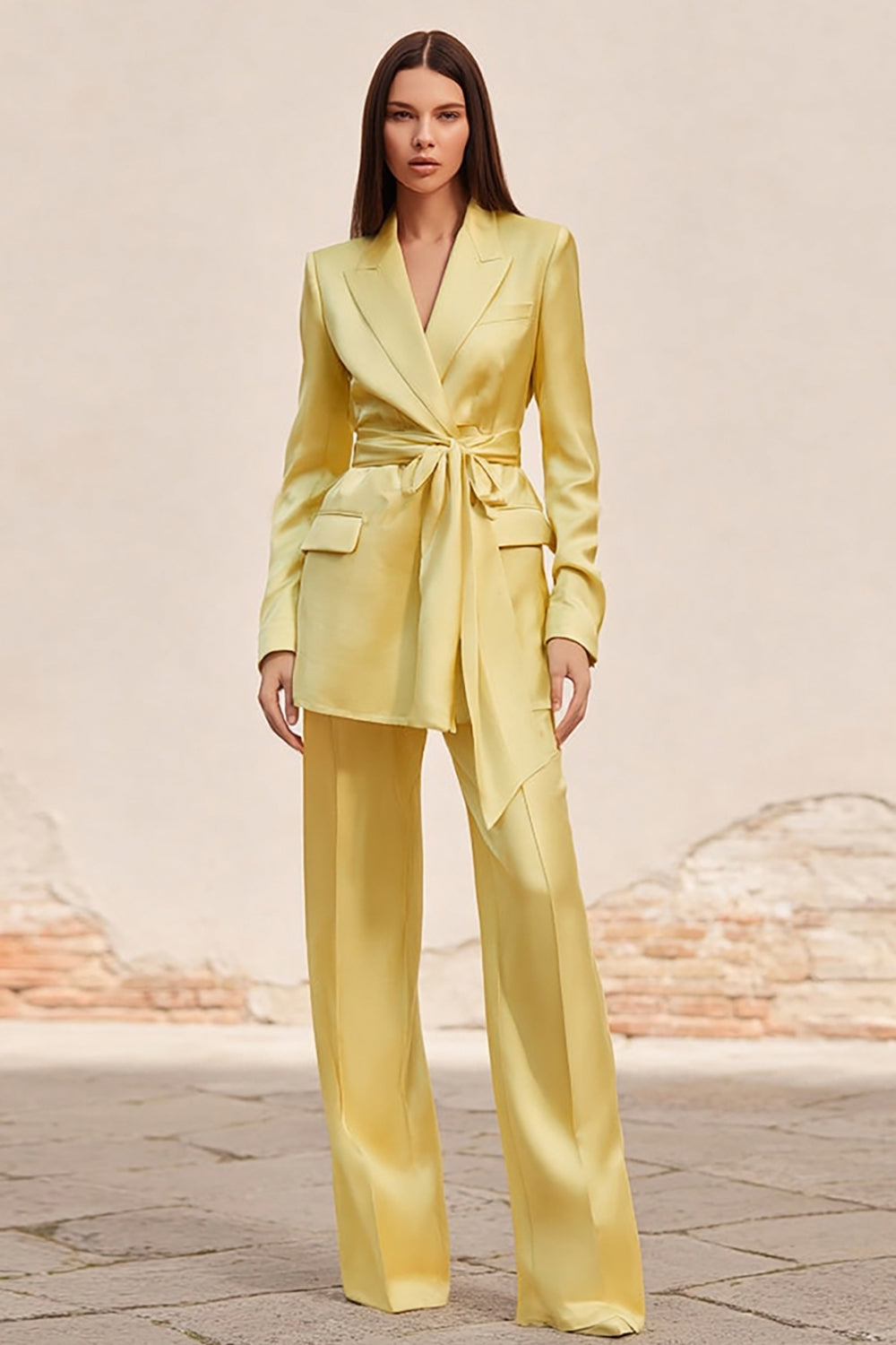 2 Piece Daffodil Peak Lapel Satin Business Suits with Sash