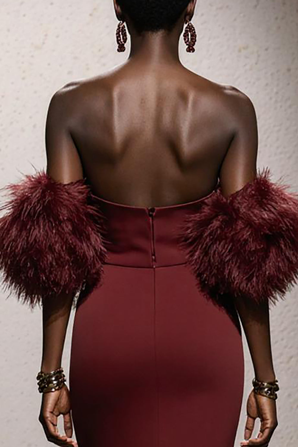 Burgundy Satin Sweetheart Mermaid Long Evening Dress with Feathers