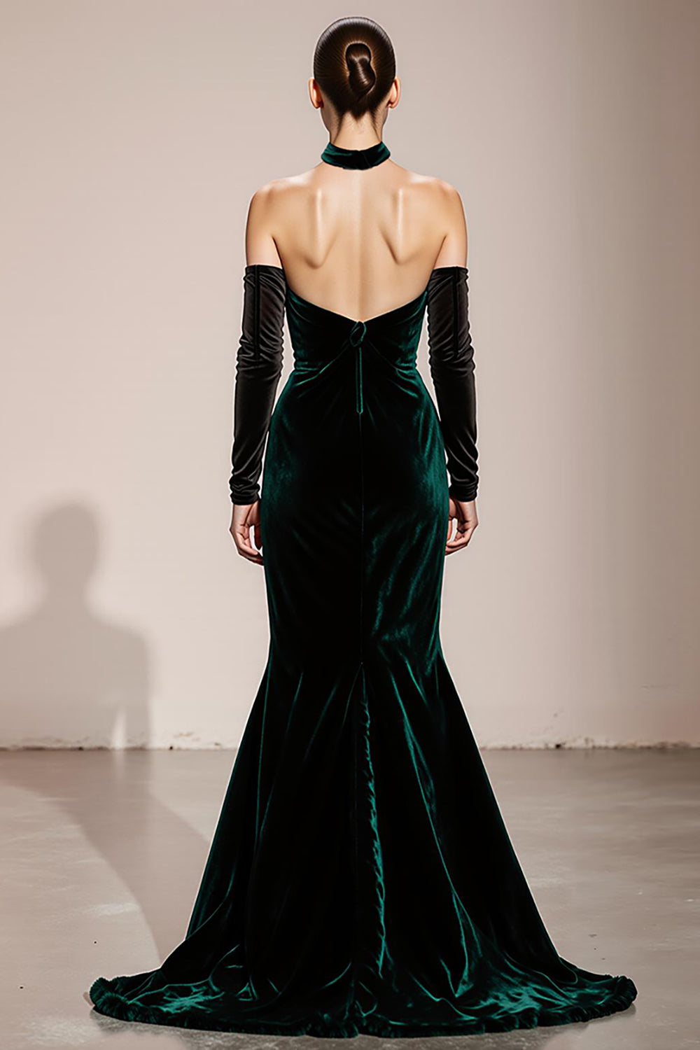 Dark Green Halter Mermaid Velvet Long Holiday Party Dress
