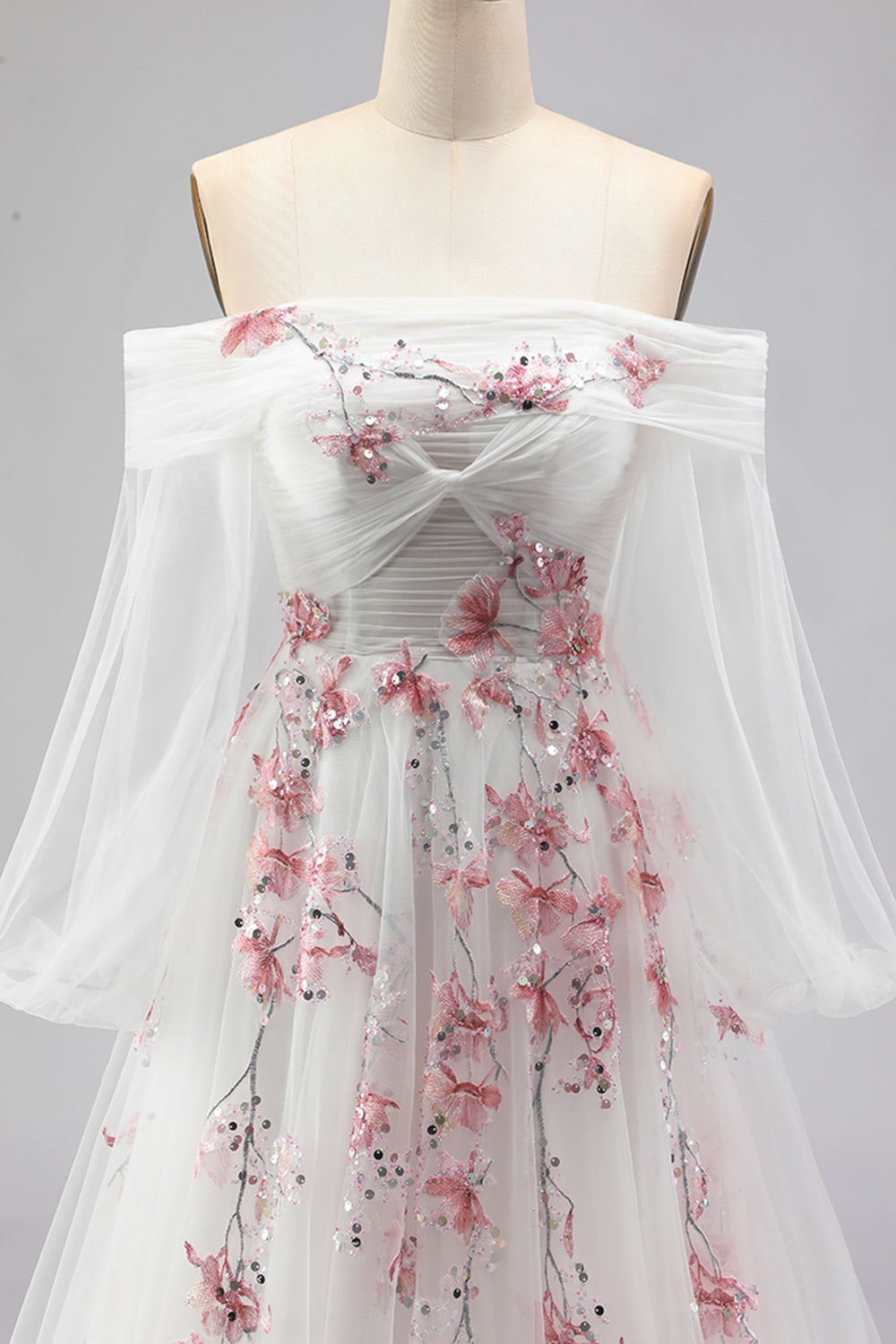 Floral Sparkly White A Line Tulle Prom Dress with Sequins