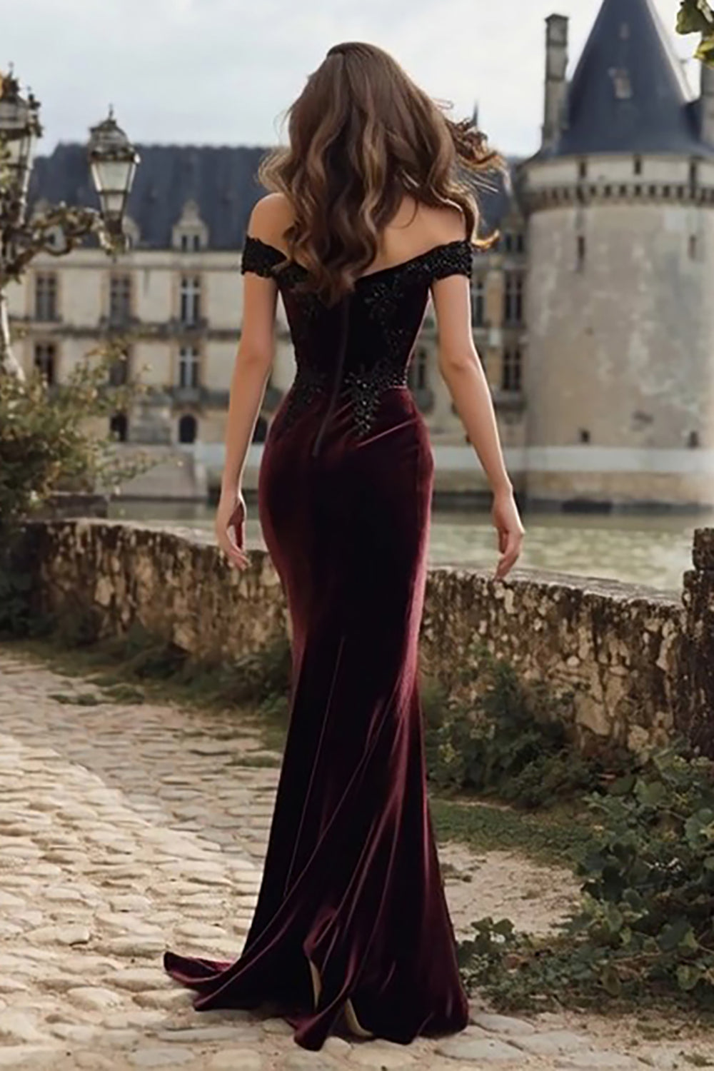 Elegant Burgundy Velvet Appliqued Long Mermaid Holiday Party Dress with Slit