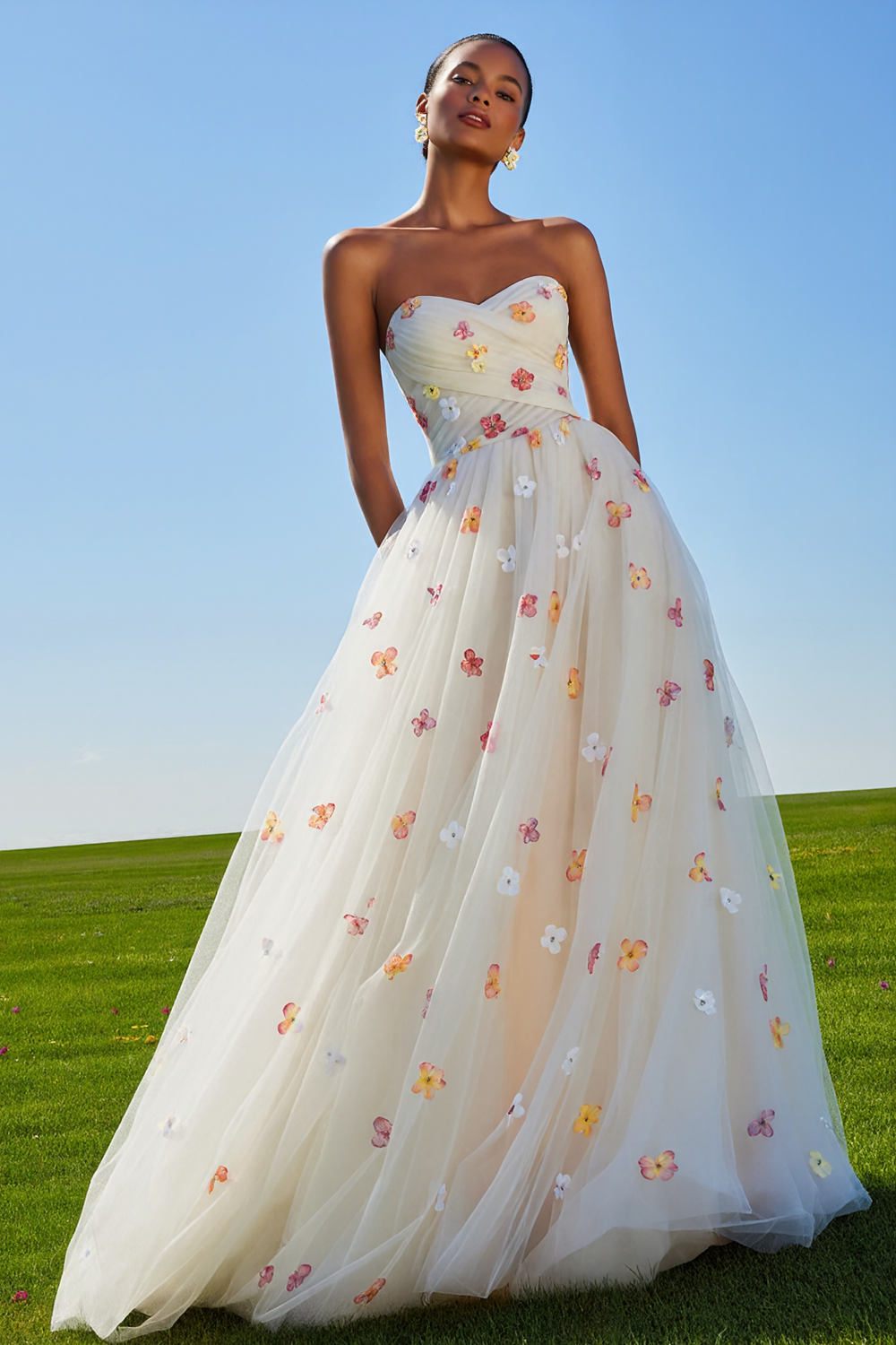White Tulle Strapless A Line Floral Maxi Prom Dress