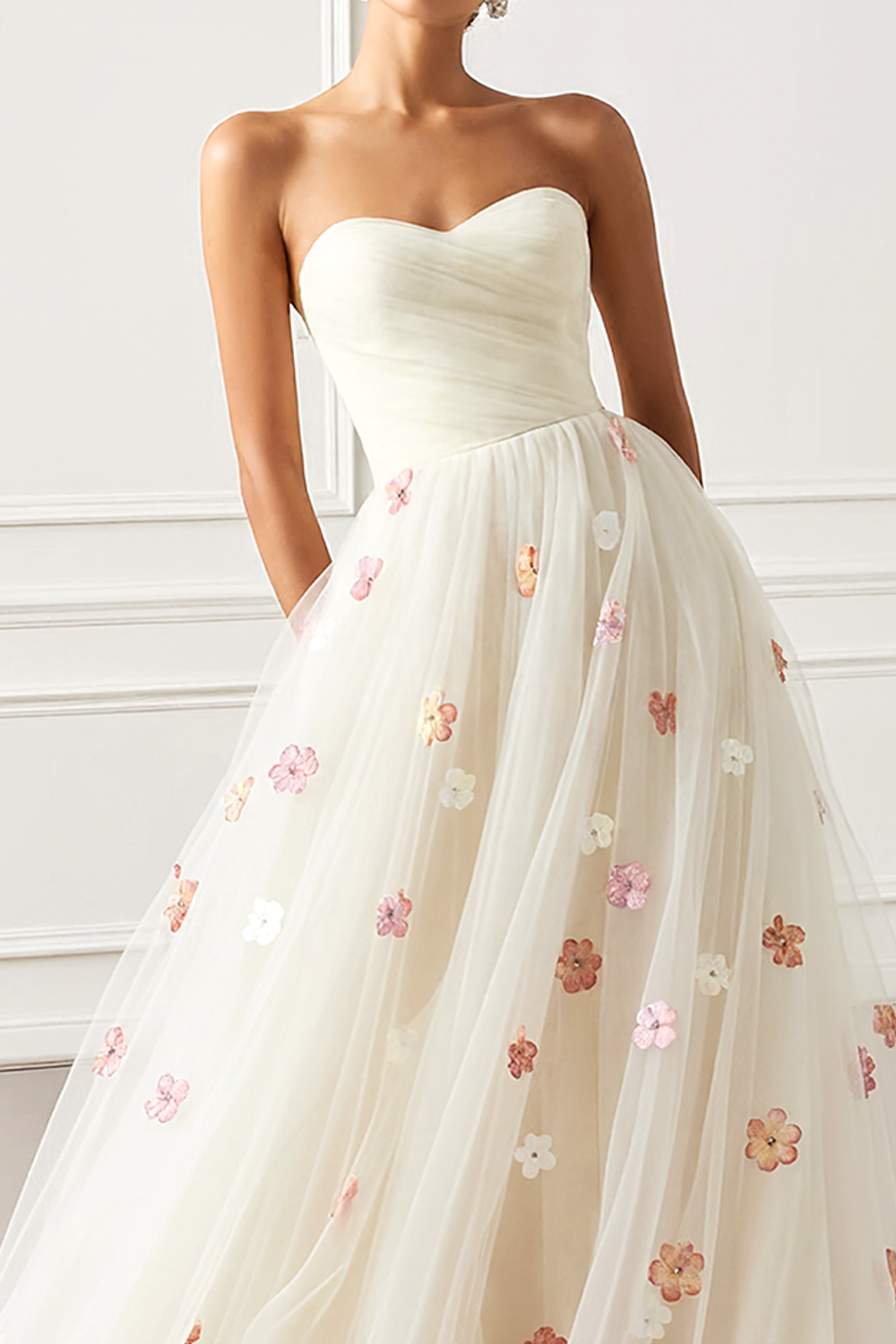 White Floral A Line Strapless Tulle Long Prom Dress
