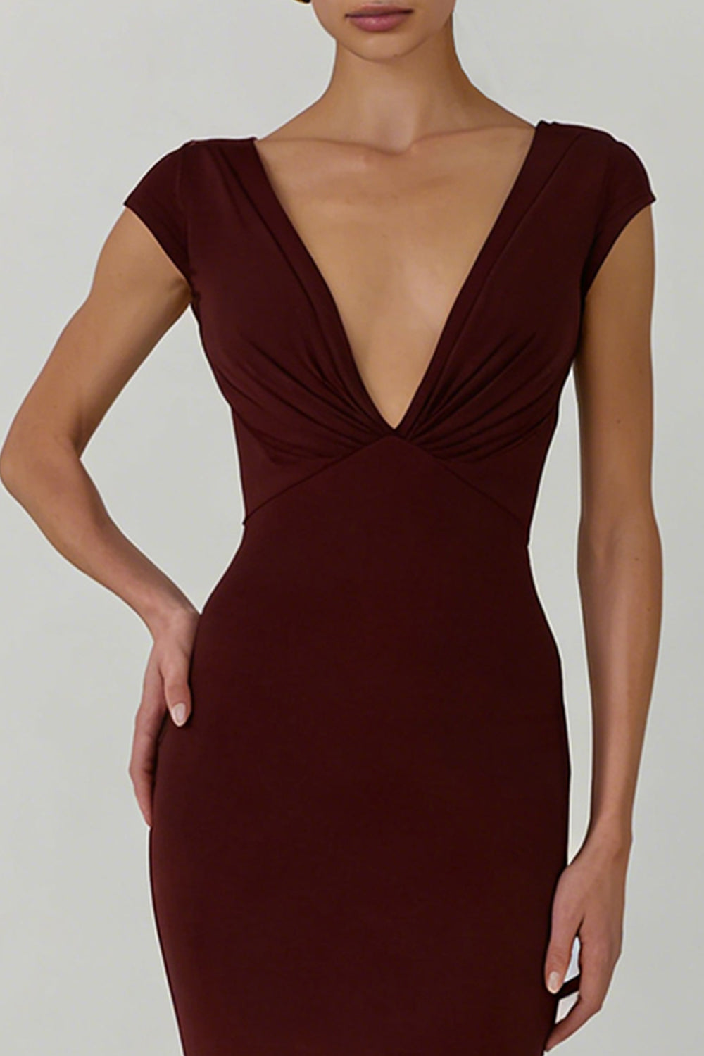 Cabernet Mermaid V Neck Backless Long Evening Dress