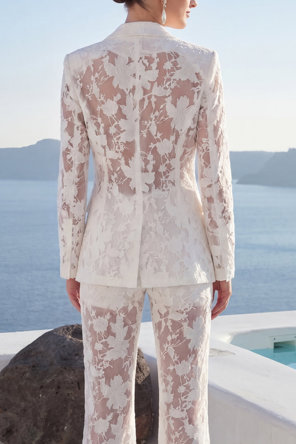 Lace 2 Piece Peak Lapel White Wide Leg Party Suits with Sleeves