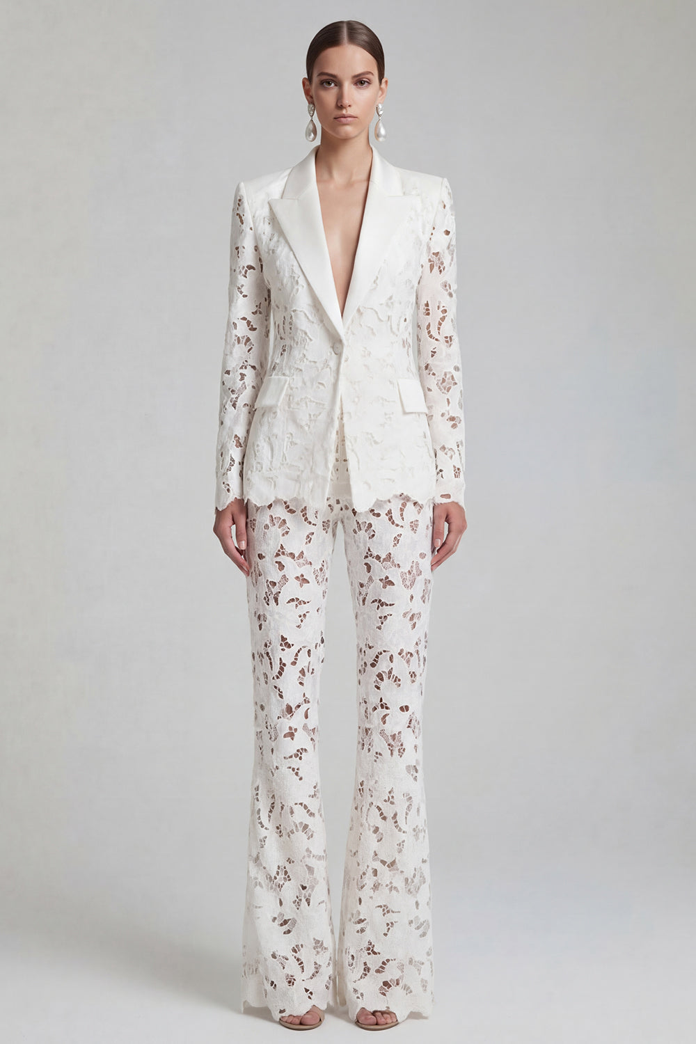 2 Piece White Lace Peak Lapel Single Breasted Long Sleeves Party Suits