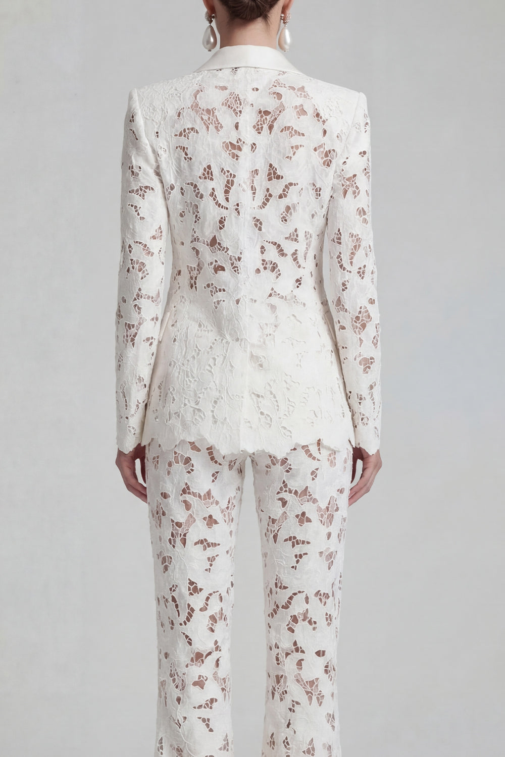 2 Piece White Lace Peak Lapel Single Breasted Long Sleeves Party Suits