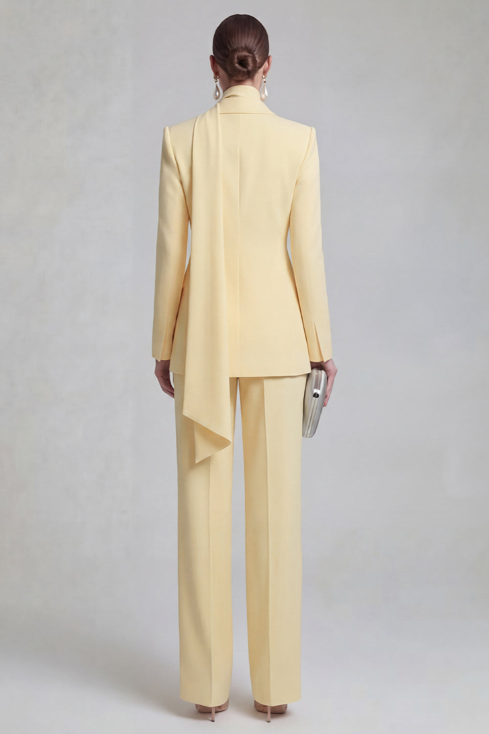 2 Piece Shawl Lapel Blue Slim Fit Neck Scarf Business Suits