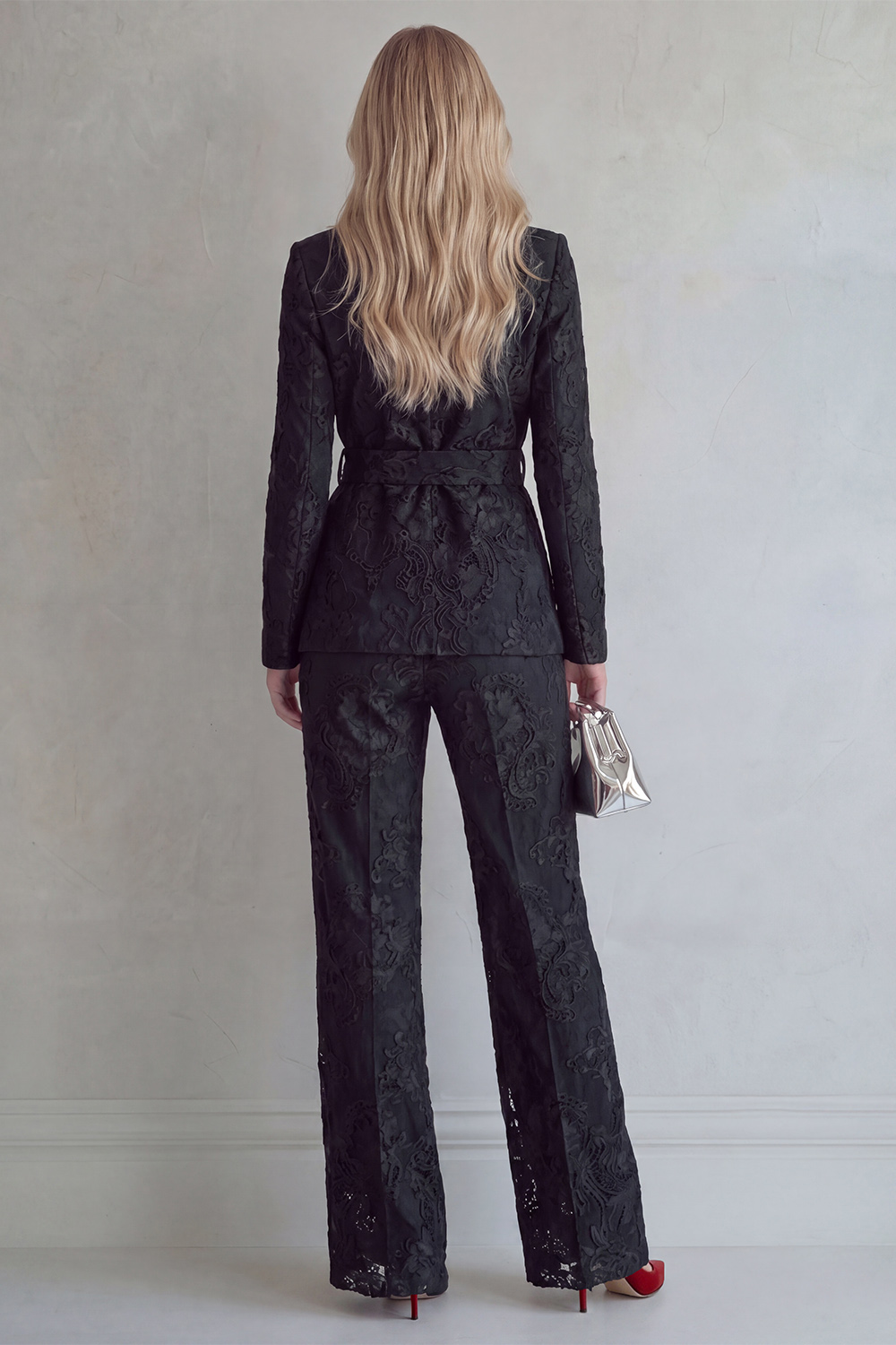 Red Floral Peak Lapel 2 Piece Long Sleeves Party Suits with Sash
