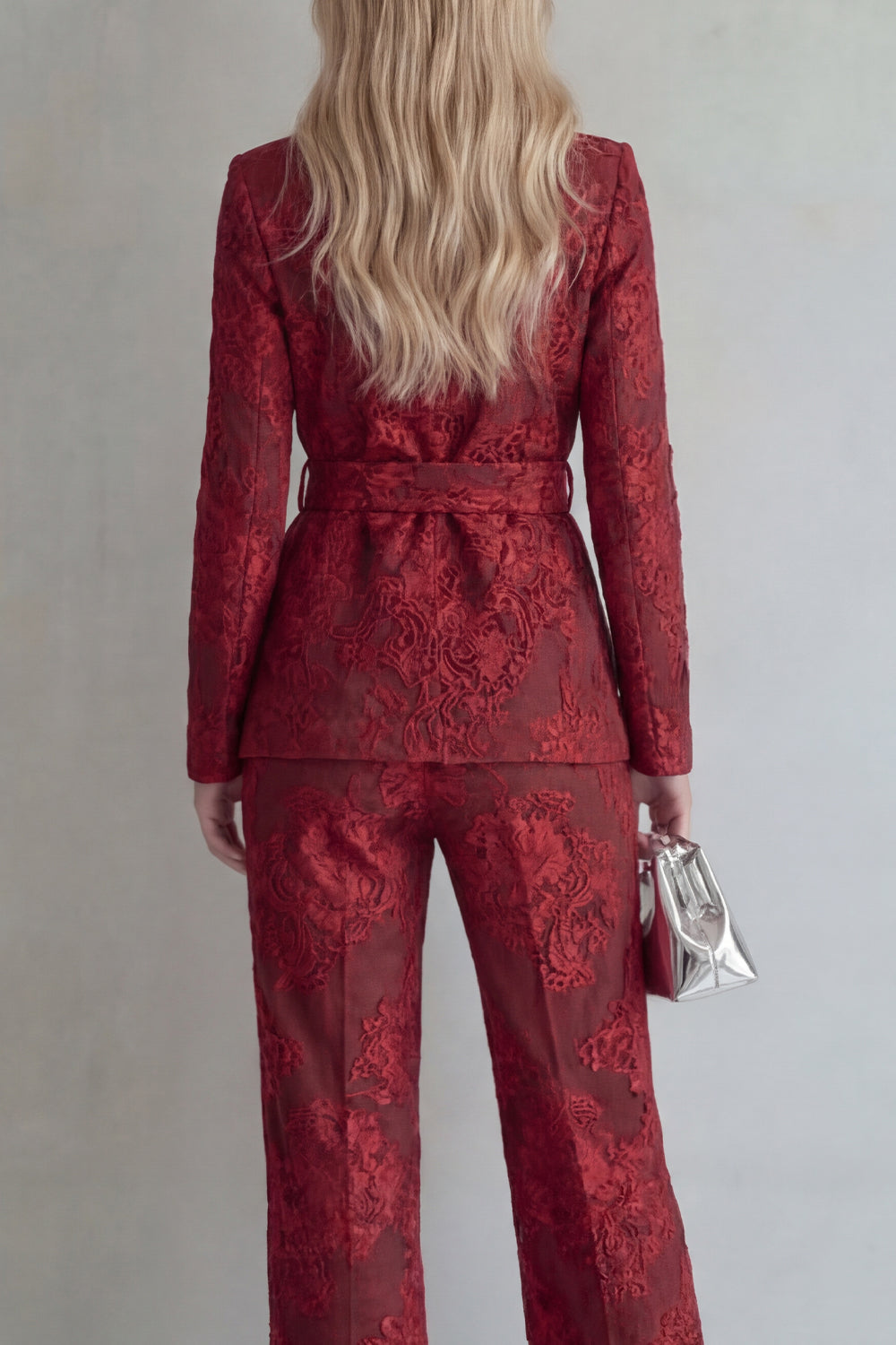 Red Floral Peak Lapel 2 Piece Long Sleeves Party Suits with Sash
