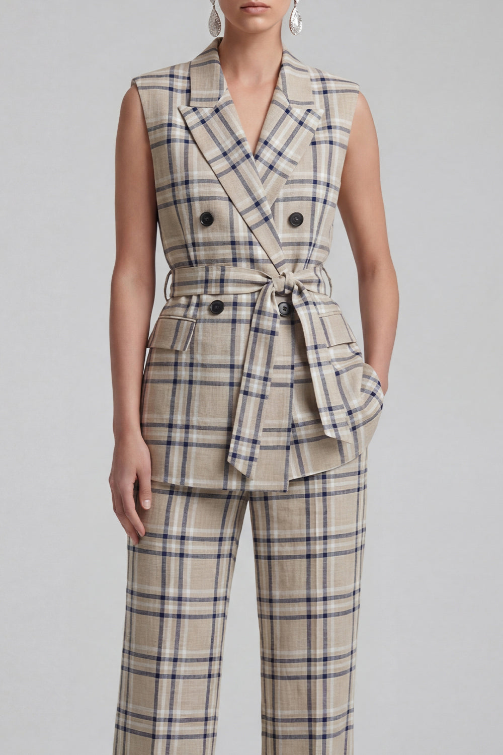 Grey Grid 2 Piece Double Breasted Peak Lapel Business Suits with Pockets