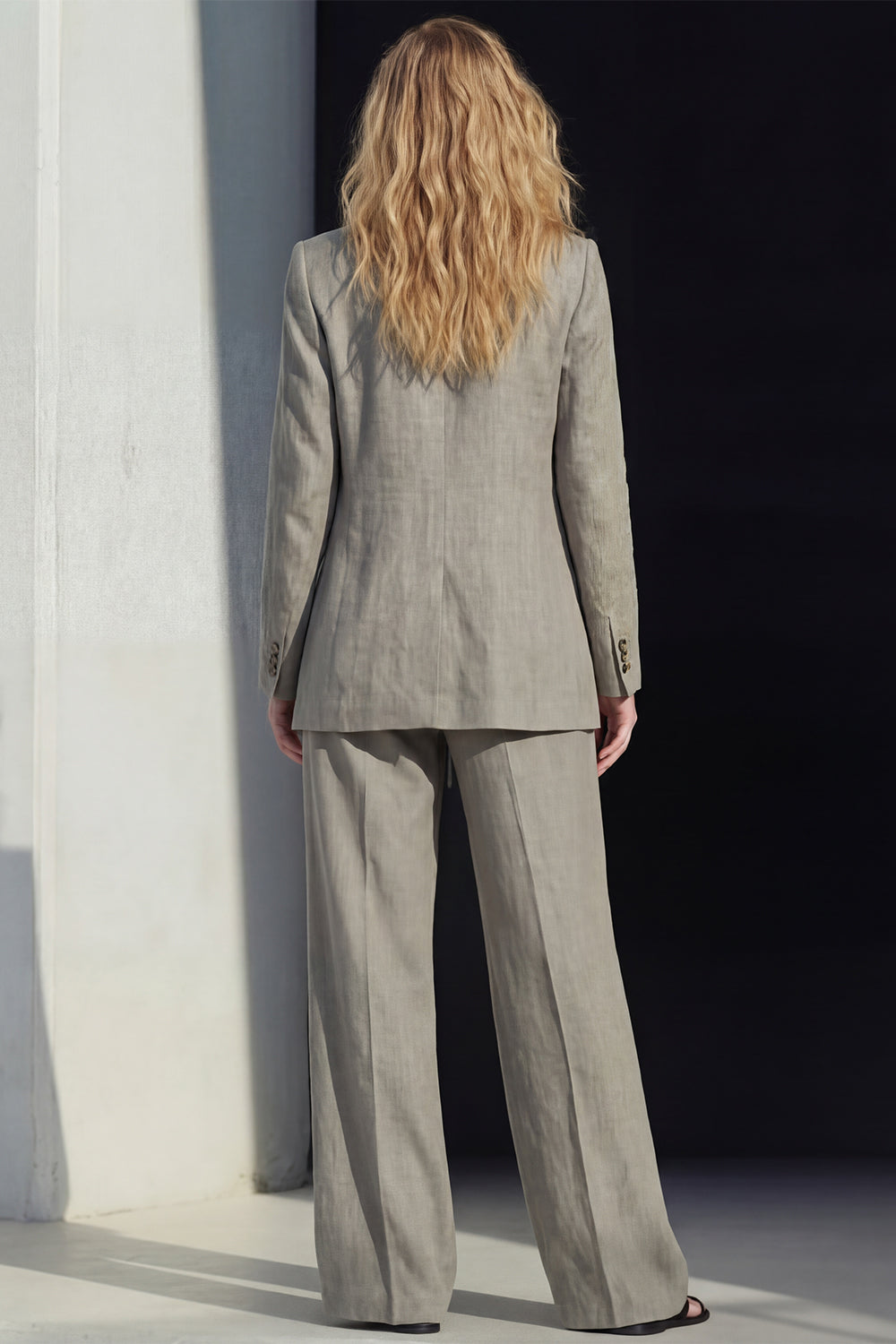 Grey 2 Piece Notched Lapel Long Sleeves Business Suits with Pockets