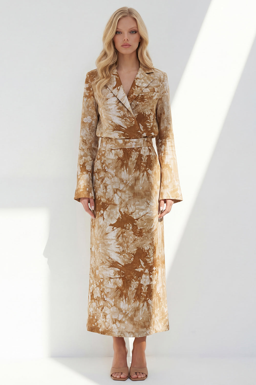 Dusty Rose 2 Piece Printed Notched Lapel Business Suits with Back Slit