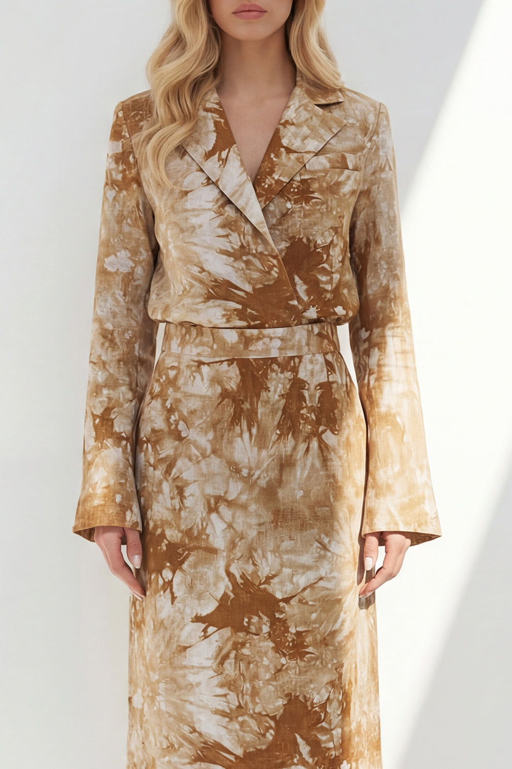 Dusty Rose 2 Piece Printed Notched Lapel Business Suits with Back Slit