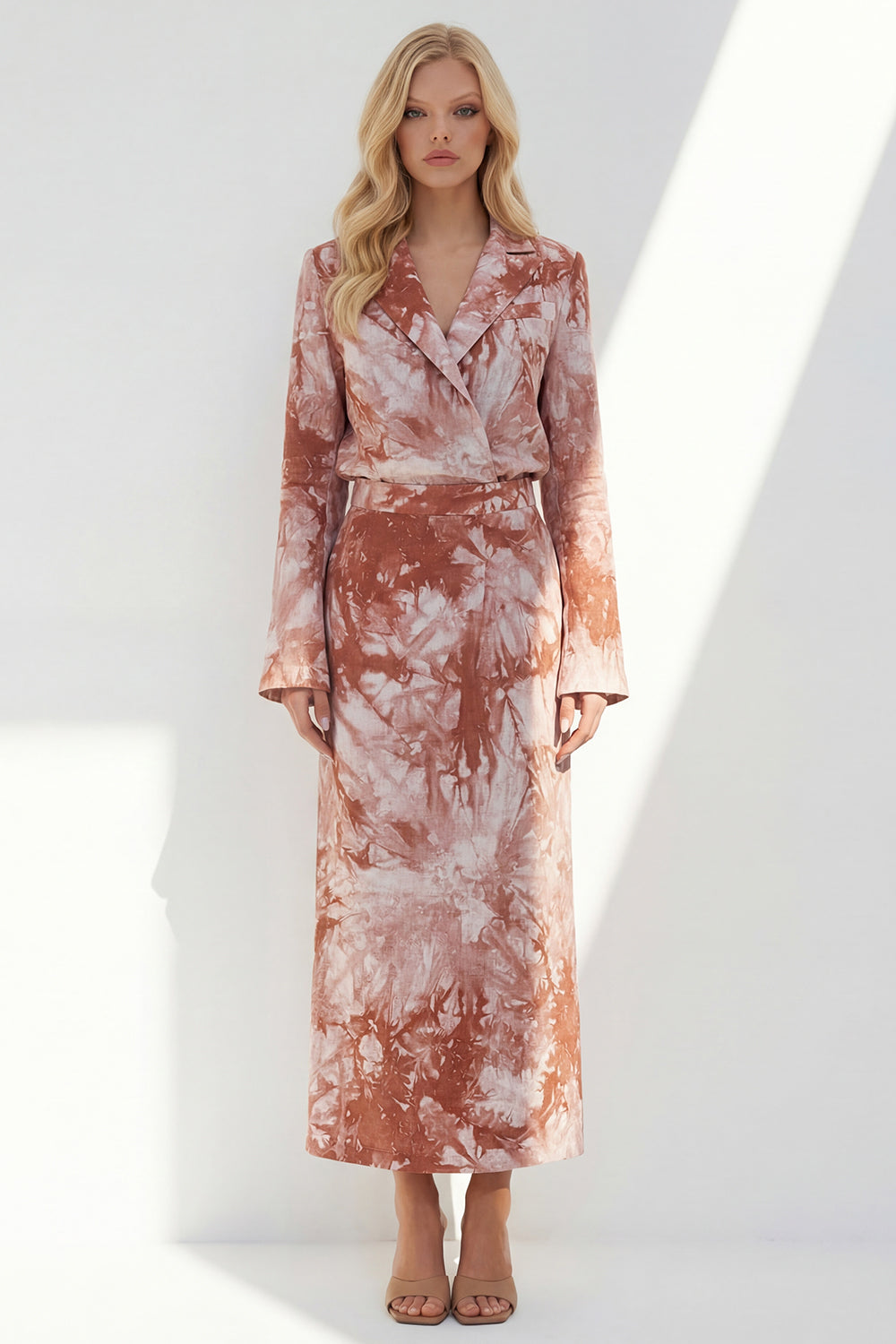 Dusty Rose 2 Piece Printed Notched Lapel Business Suits with Back Slit