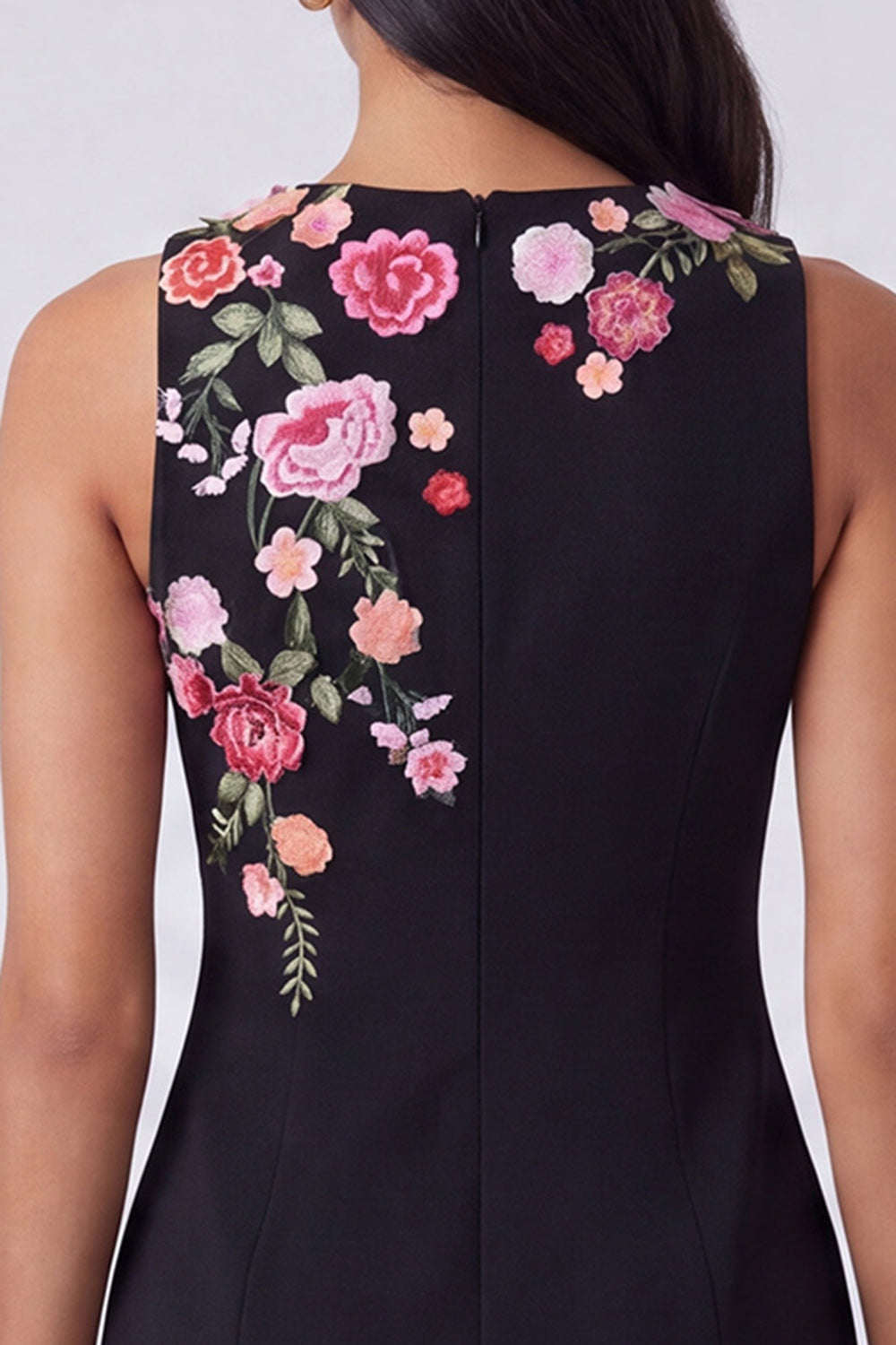 Black Round Neck Floral Sleeveless Short Wedding Guest Dress