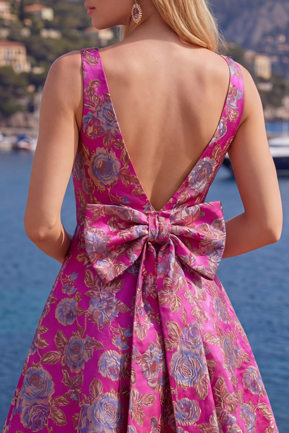 Black A Line Floral V-Neck Short Homecoming Dress with Bow