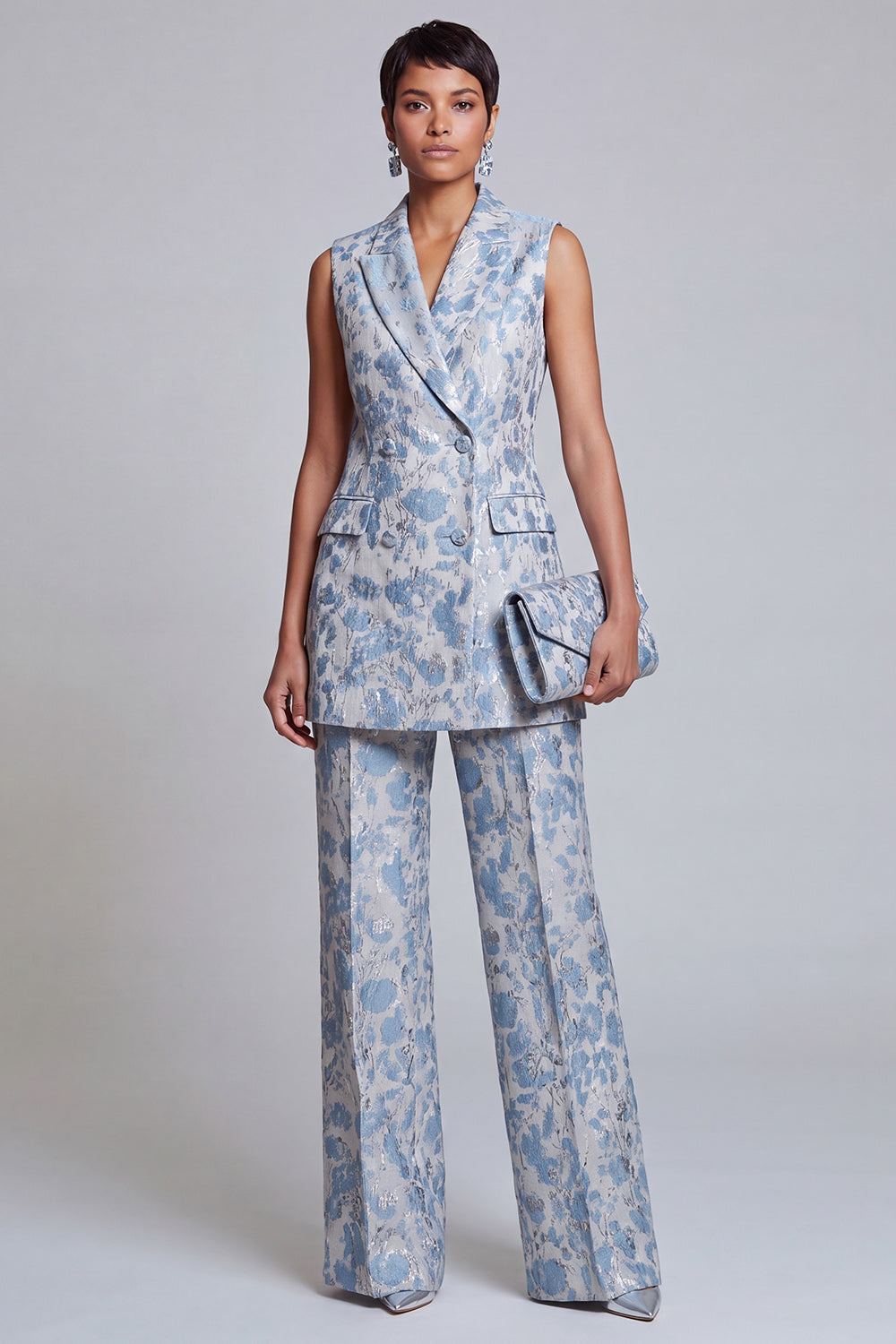 2 Piece Peacock Blue Peak Lapel Double Breasted Floral Prom Suits