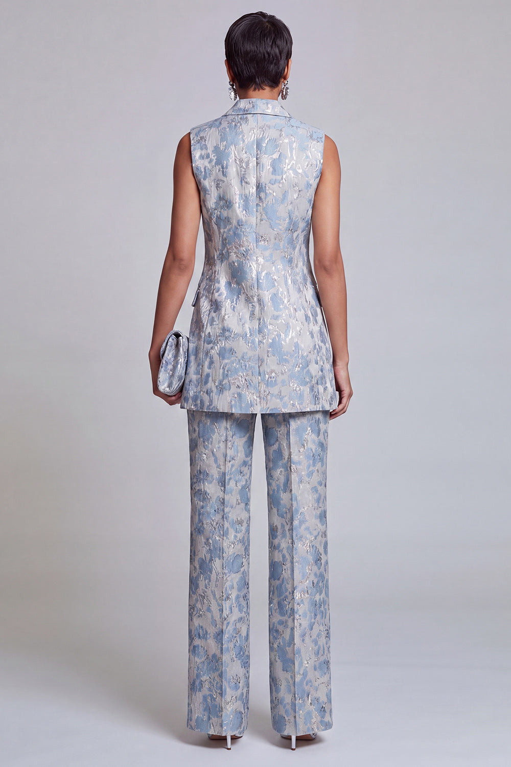 2 Piece Peacock Blue Peak Lapel Double Breasted Floral Prom Suits