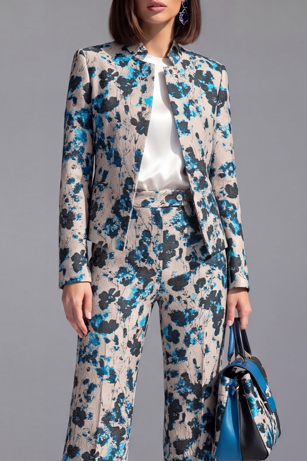 2 Piece Dusty Blue Floral Lapel Prom Suits with Sleeves