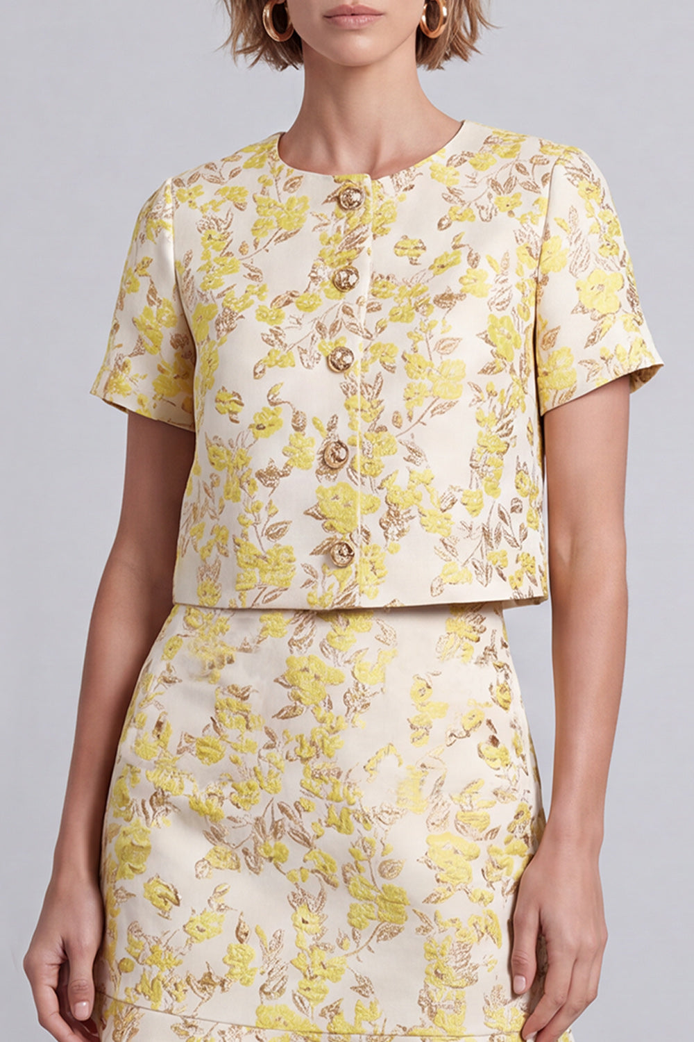 2 Piece Light Yellow Round Neck Jacquard Short Prom Suits