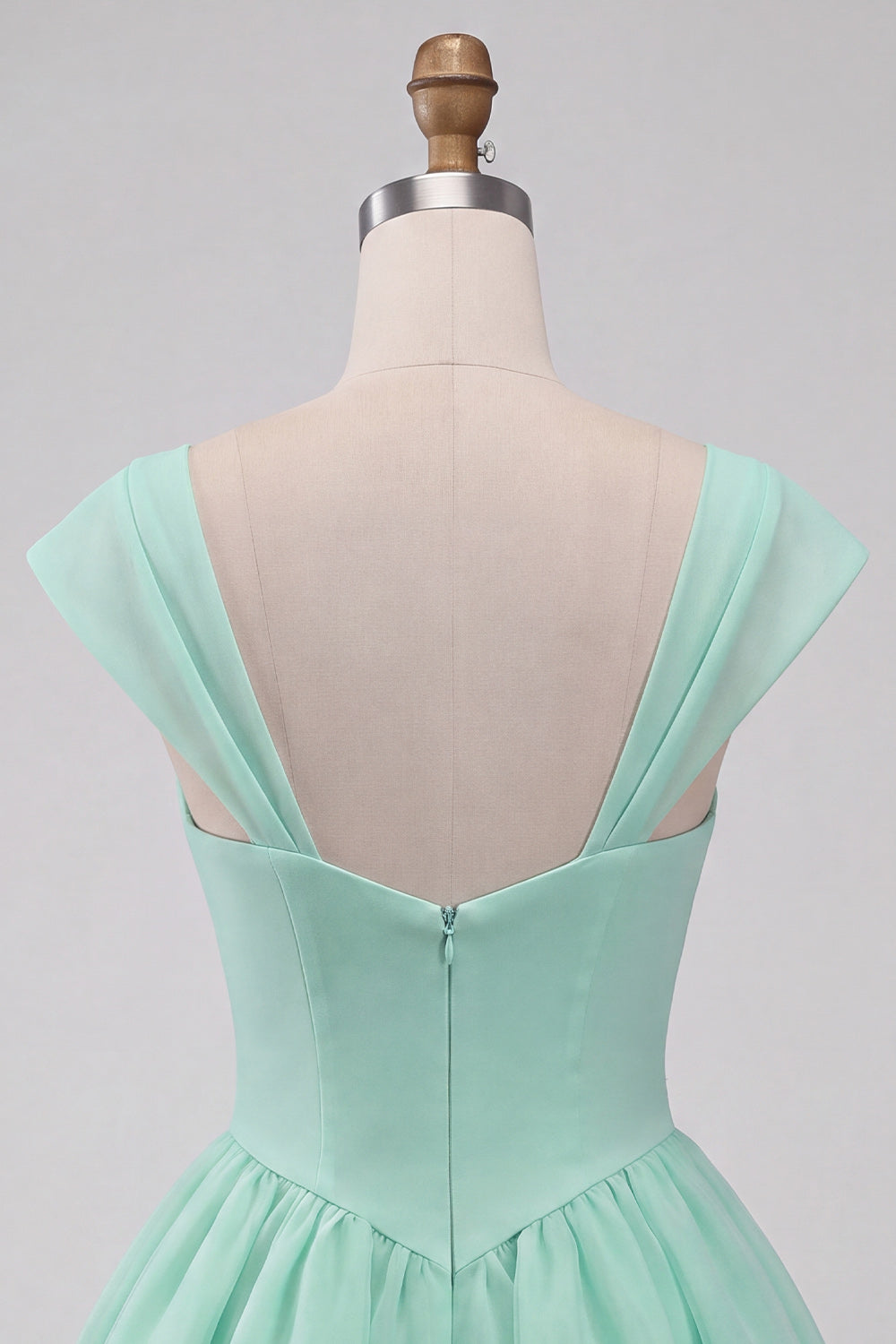 Lilac A-Line Short Cocktail Dress with Covered Buttons