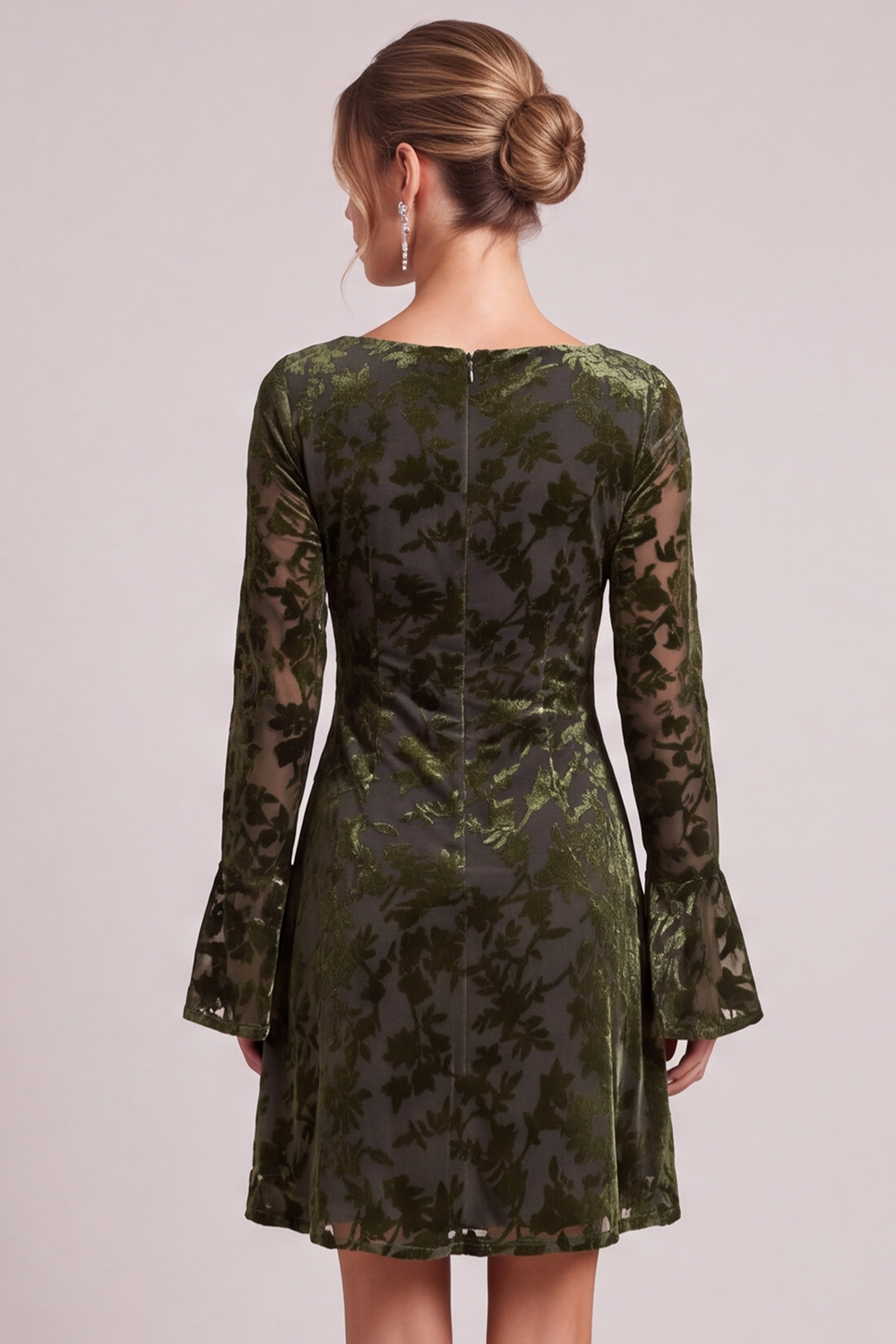 Olive A-Line Boat Neck Velvet Short Holiday Dress