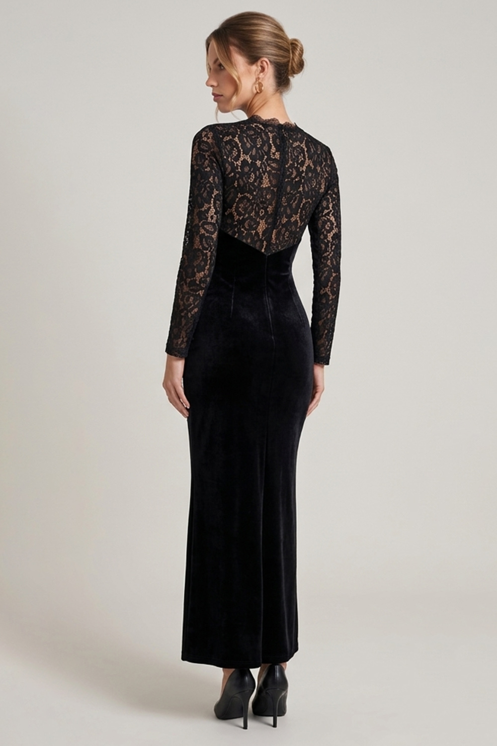Black Velvet Floral Sheath V-Neck Long Sleeves Wedding Guest Dress with Lace