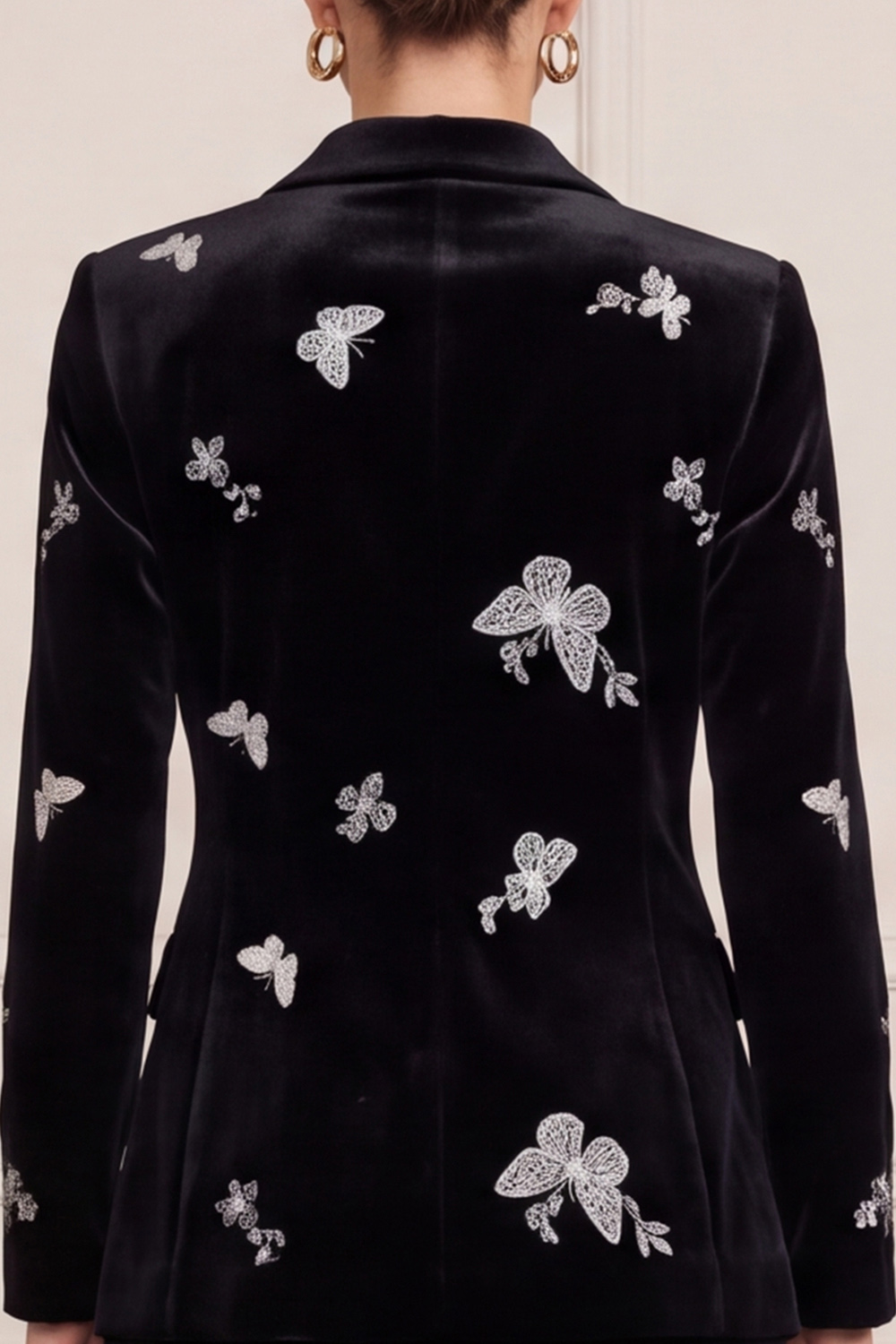 Black Velvet Peak Lapel Long Sleeves Business Suits
