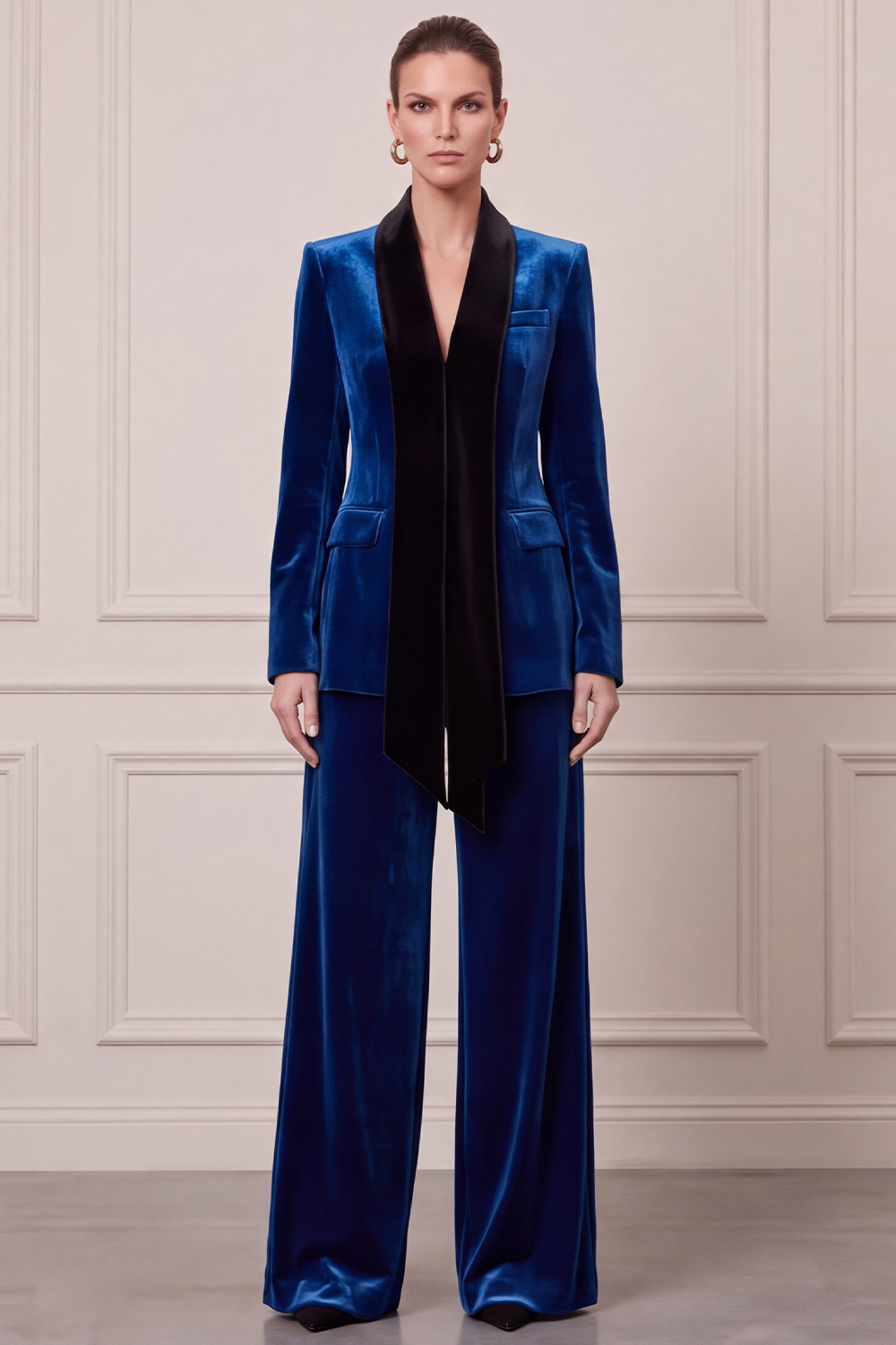 Velvet Royal Blue Two Piece V-Neck Long Sleeves Business Suits