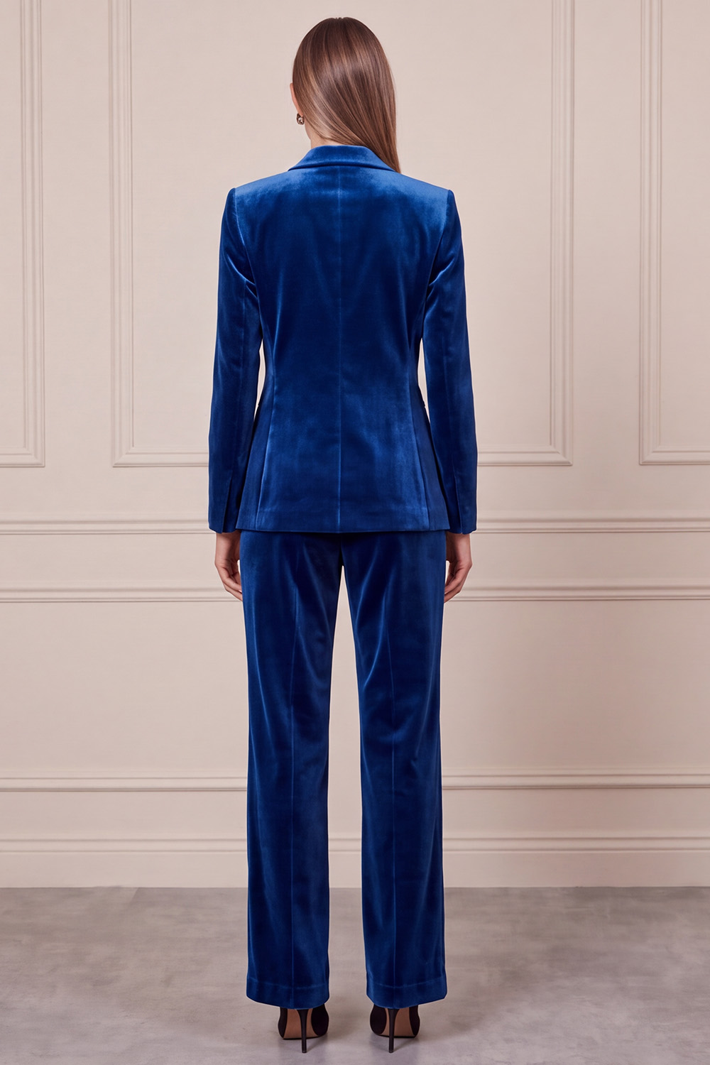 Velvet Royal Blue Two Piece Double Breasted Peak Lapel Business Suits