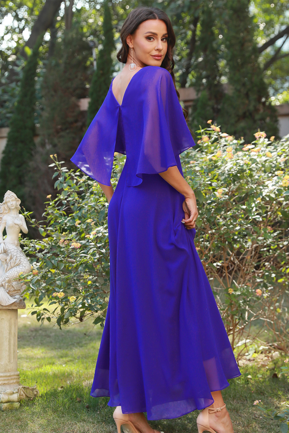 Elegant Royalblue V-Neck Chiffon Evening Gown for Formal Occasions