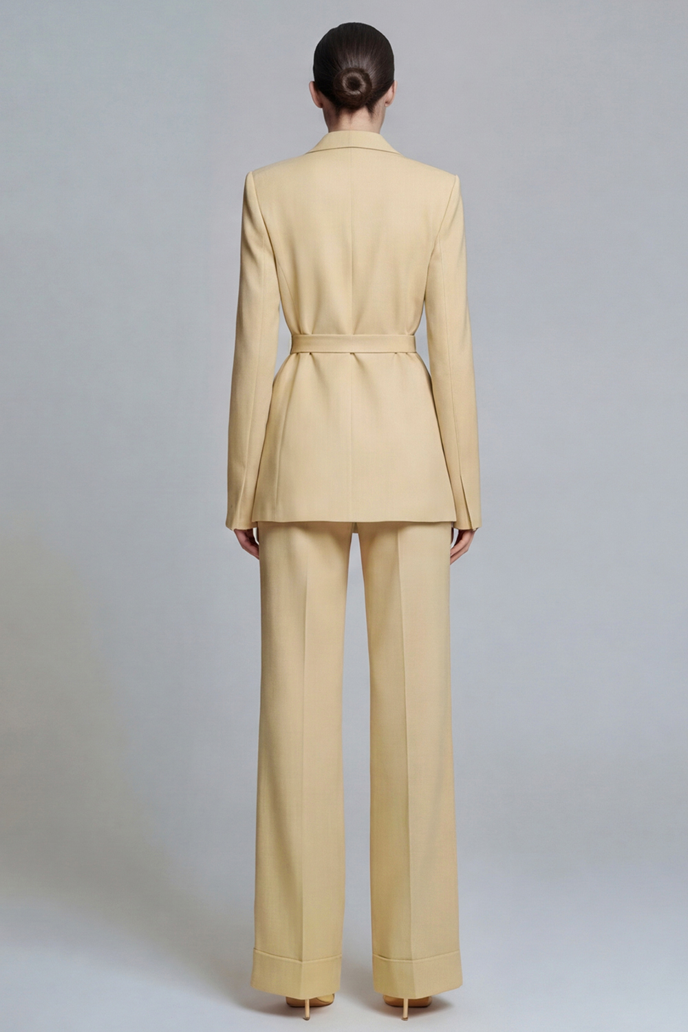 2 Piece Yellow Slim Fit Notched Lapel Prom Suits with Sash