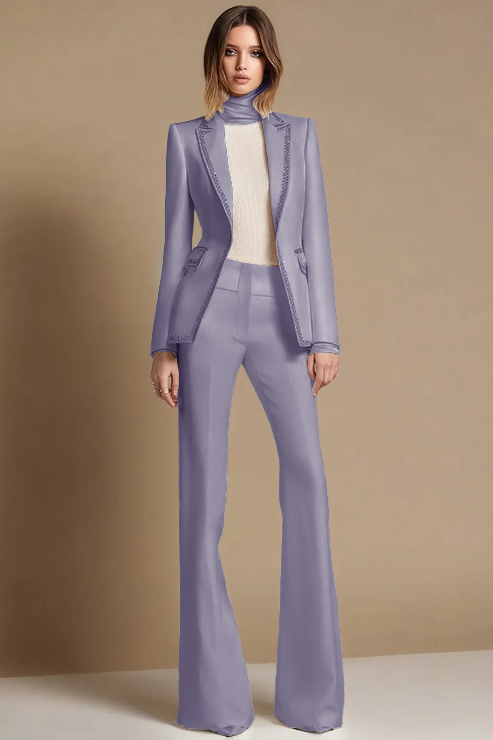 Sparkly 2 Piece White Long Sleeves Peak Lapel Business Suits with Beading