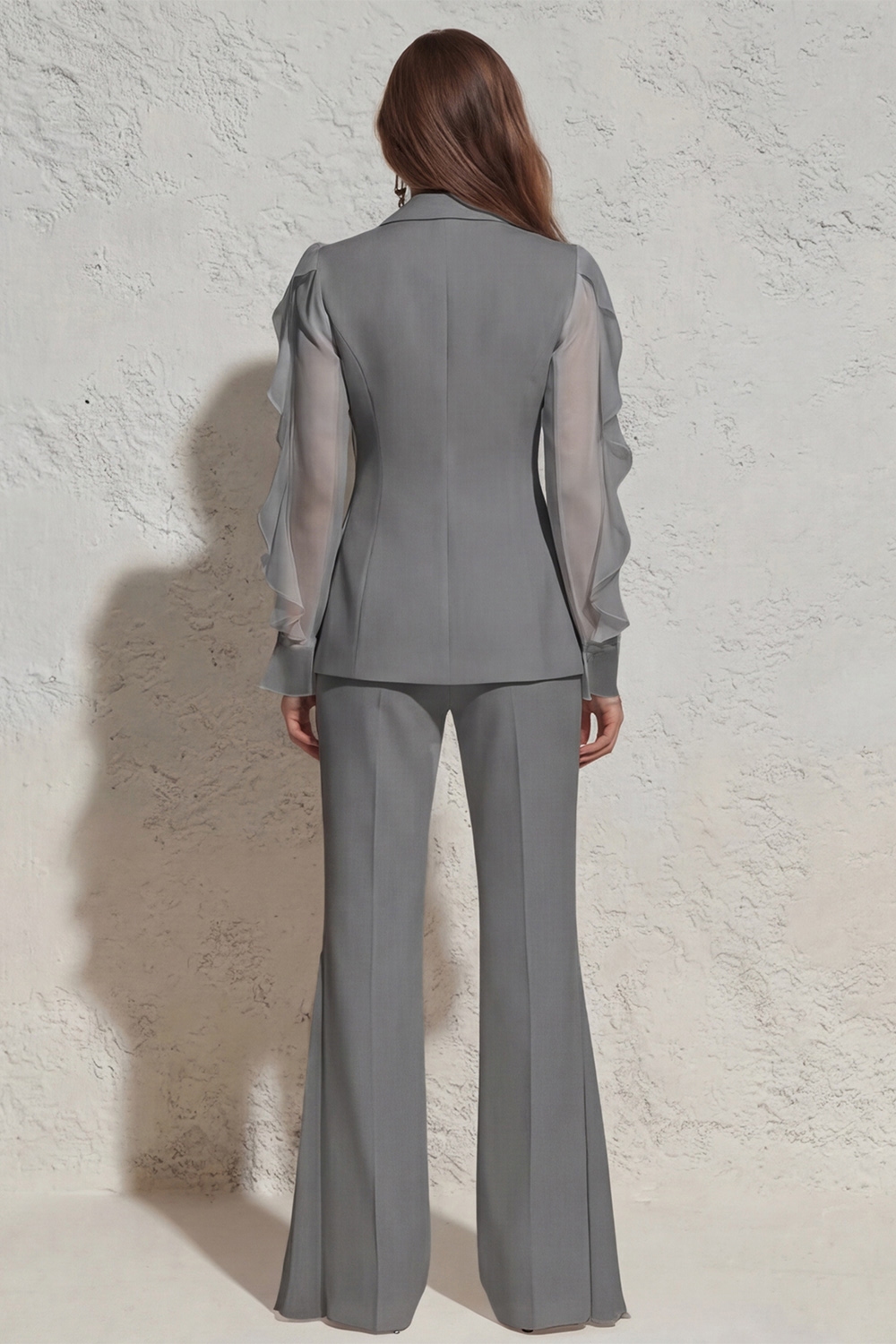 2 Piece White Ruffled Notched Lapel Business Suits with Pockets