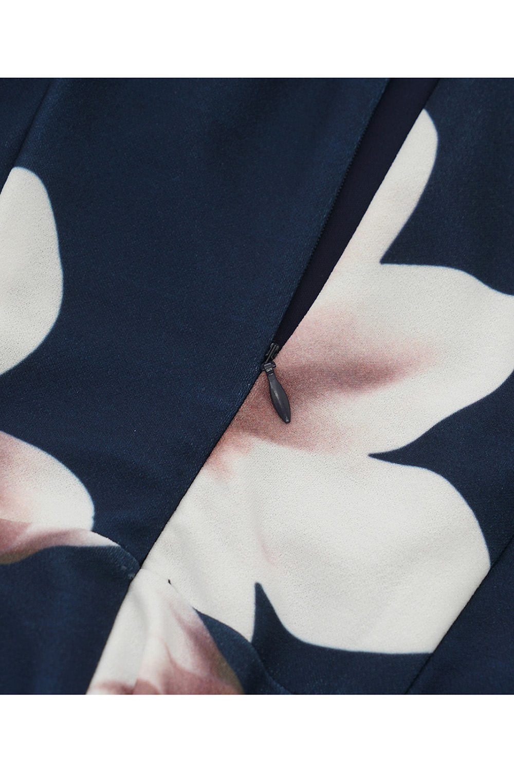 Navy Blue Flower 2024 Women's Floral Cocktail, Tea Length Wedding Guest Dresses - Vintage, Graduation, Prom & Bridesmaid with Cap Sleeves